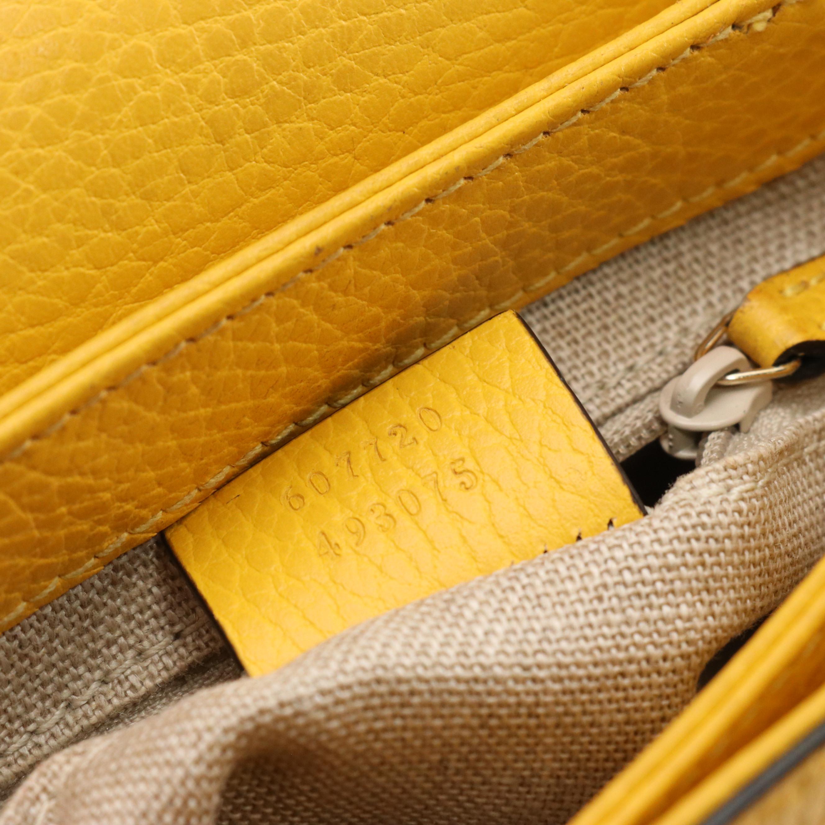 Gucci Interlocking GG Dollar Shoulder Bag in Yellow Grained Leather