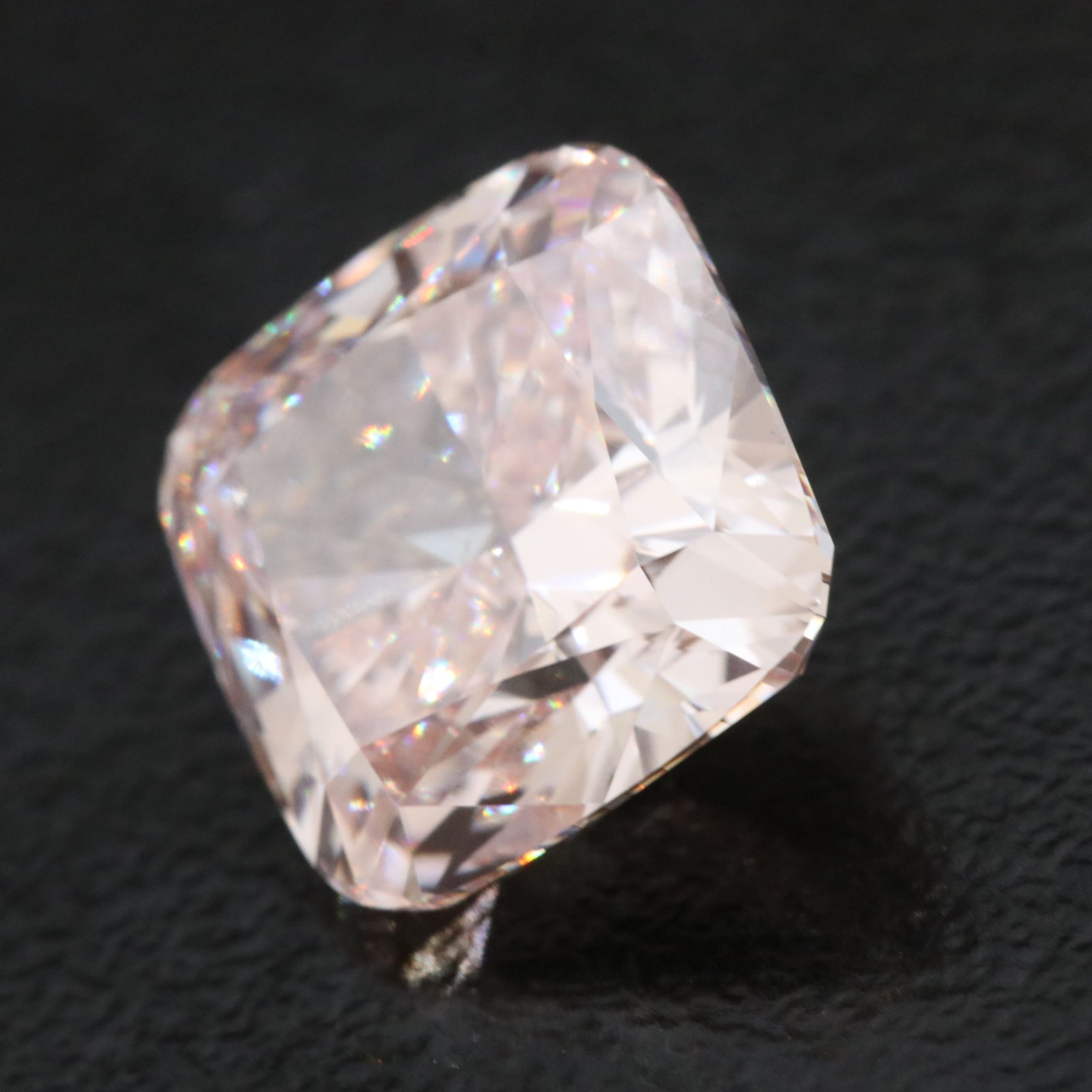 Loose 5.10 CT Fancy Pink Lab Grown Diamond