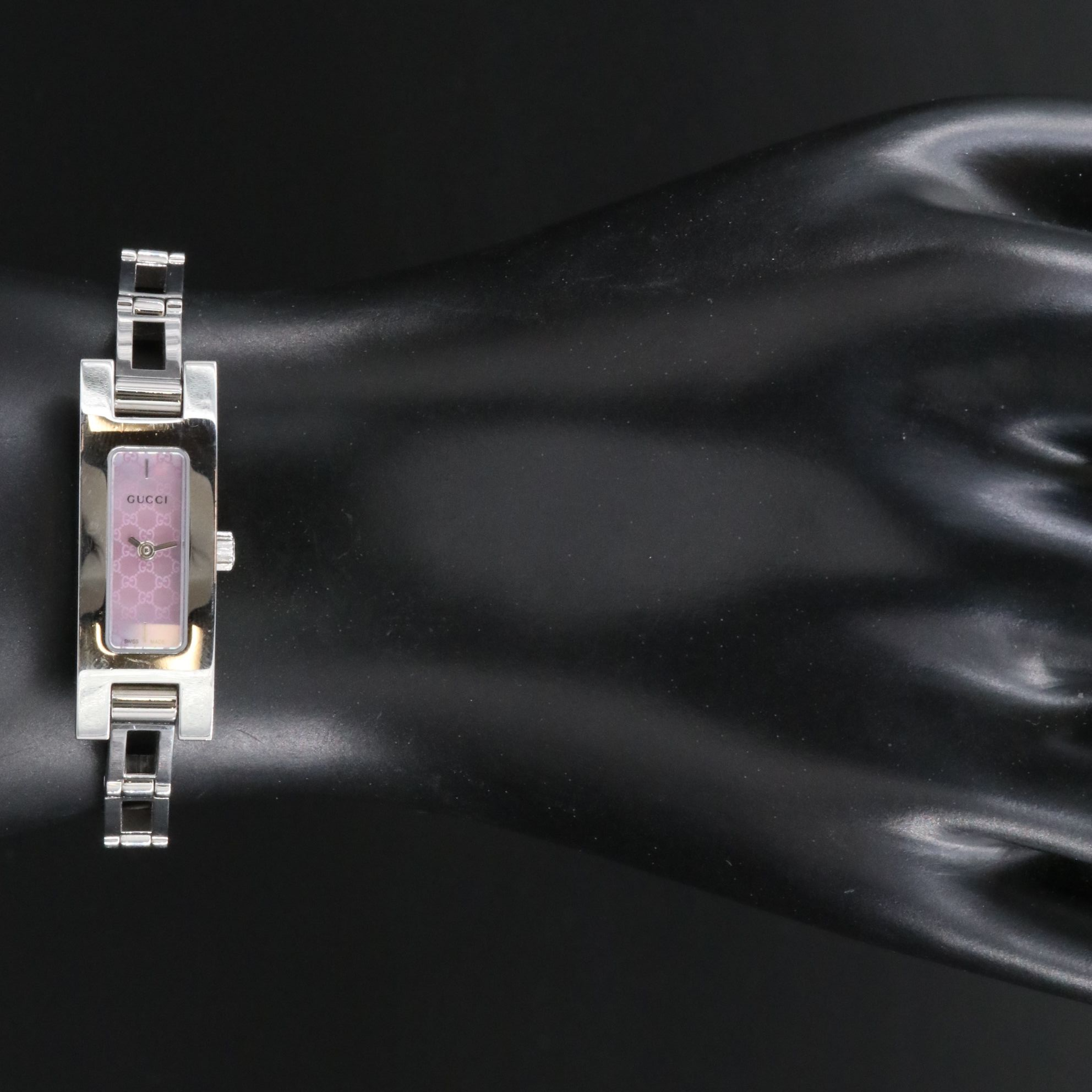Gucci 3900L Mother-of-Pearl Watch