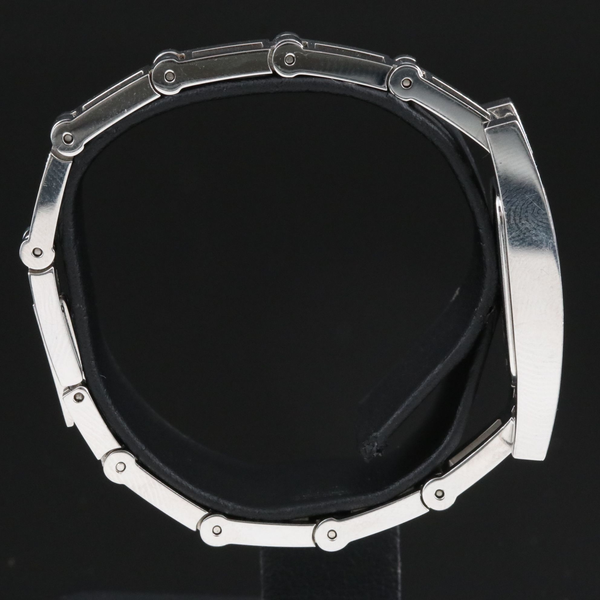 Gucci 3900L Mother-of-Pearl Watch