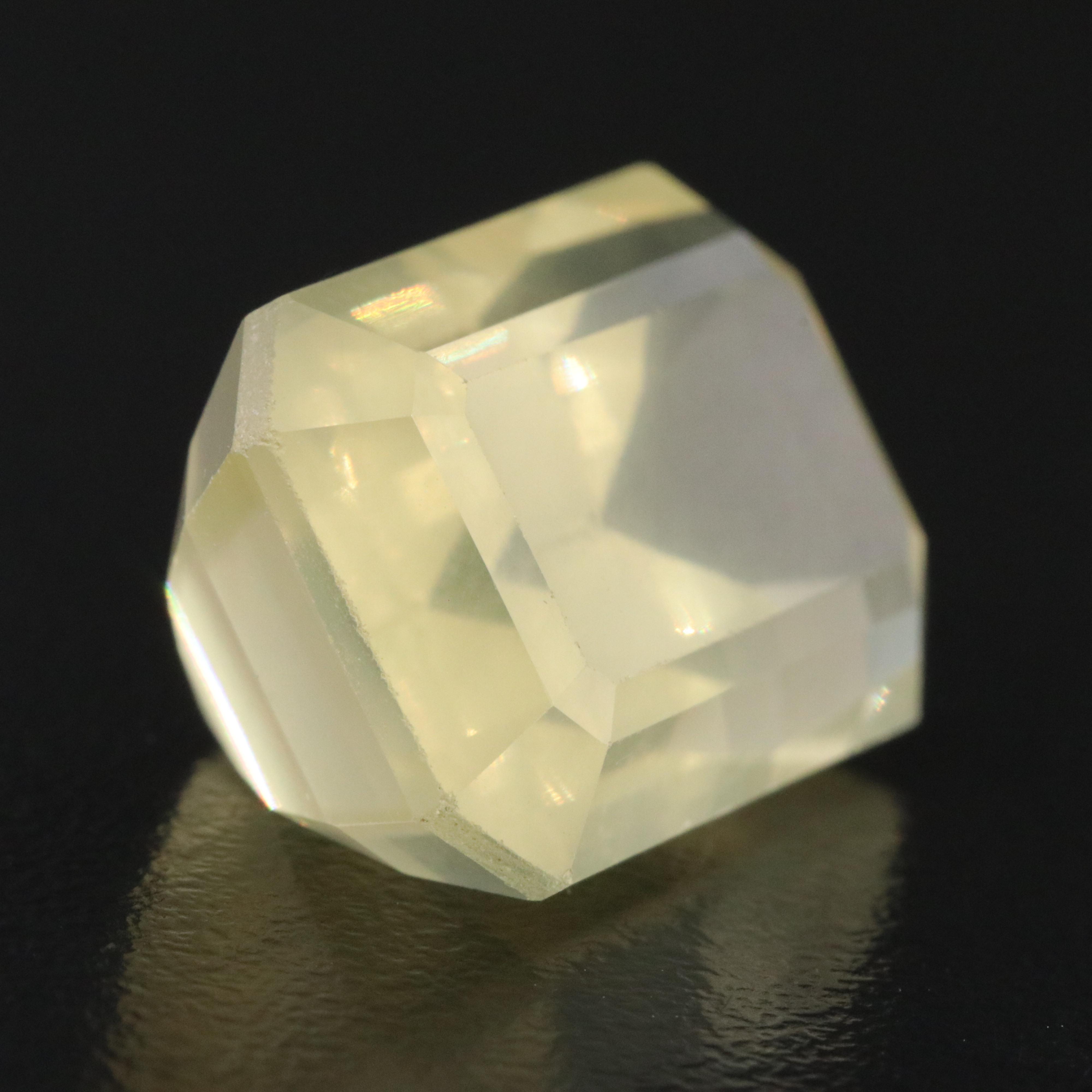 Loose 24.77 CT Citrine