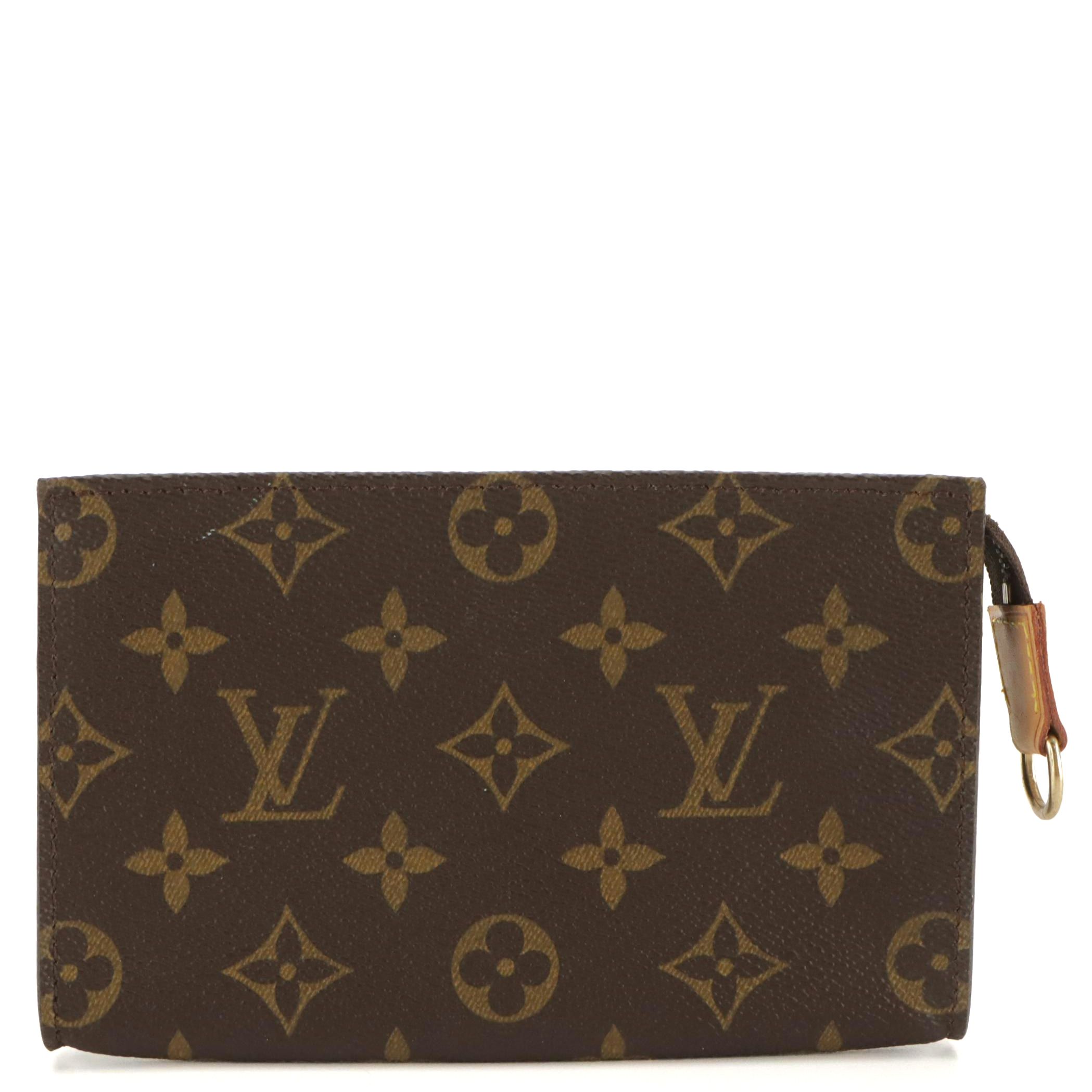 Louis Vuitton Bucket Bag Pouch in Monogram Canvas