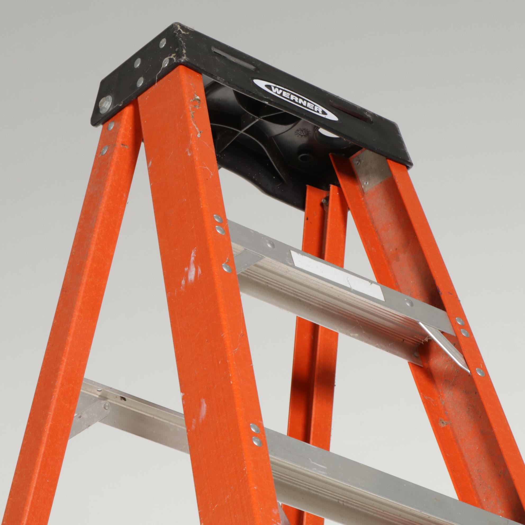 Werner Fiberglass Twelve-Foot Step Ladder