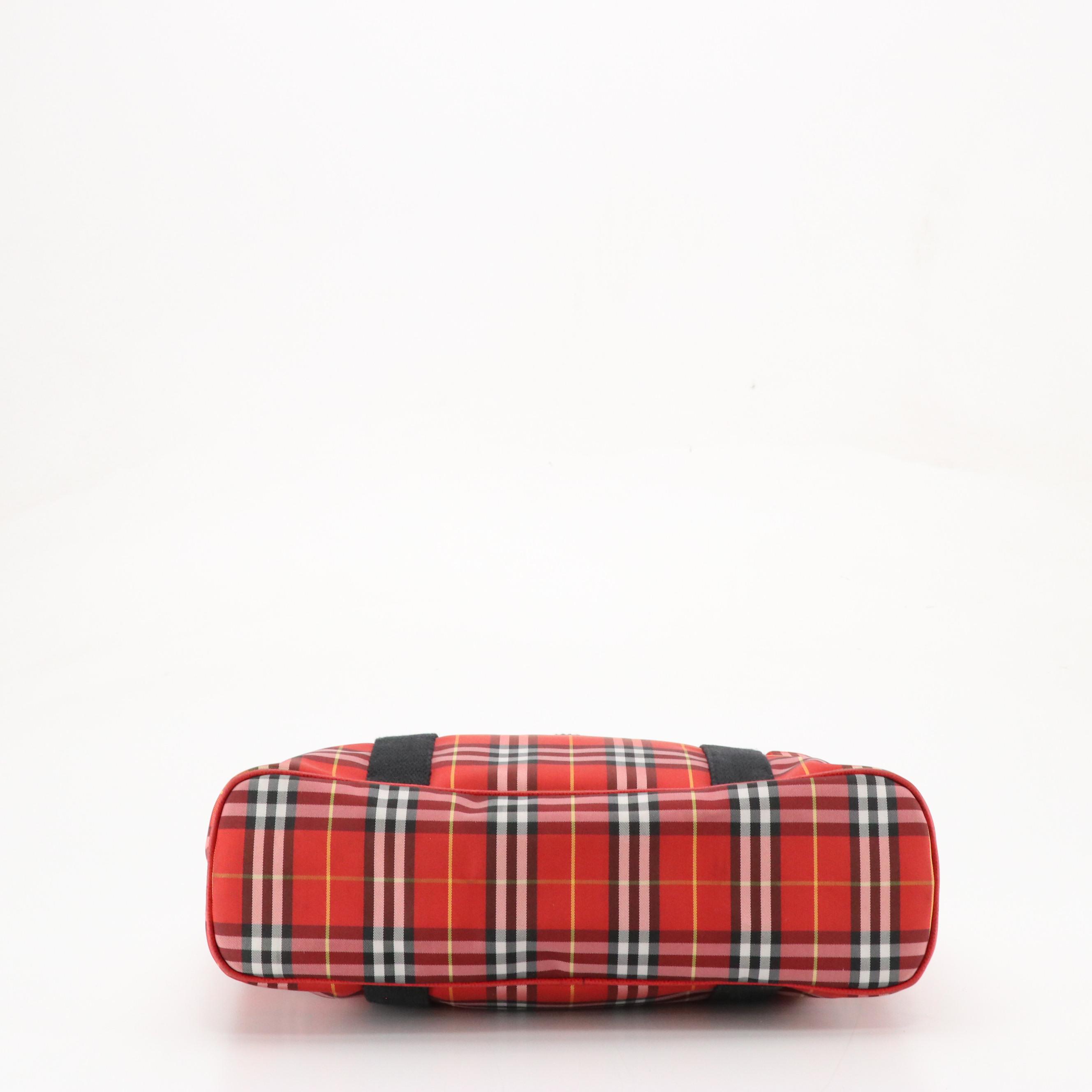 Burberry Shoulder Bag in Red and Black Nova Check Nylon