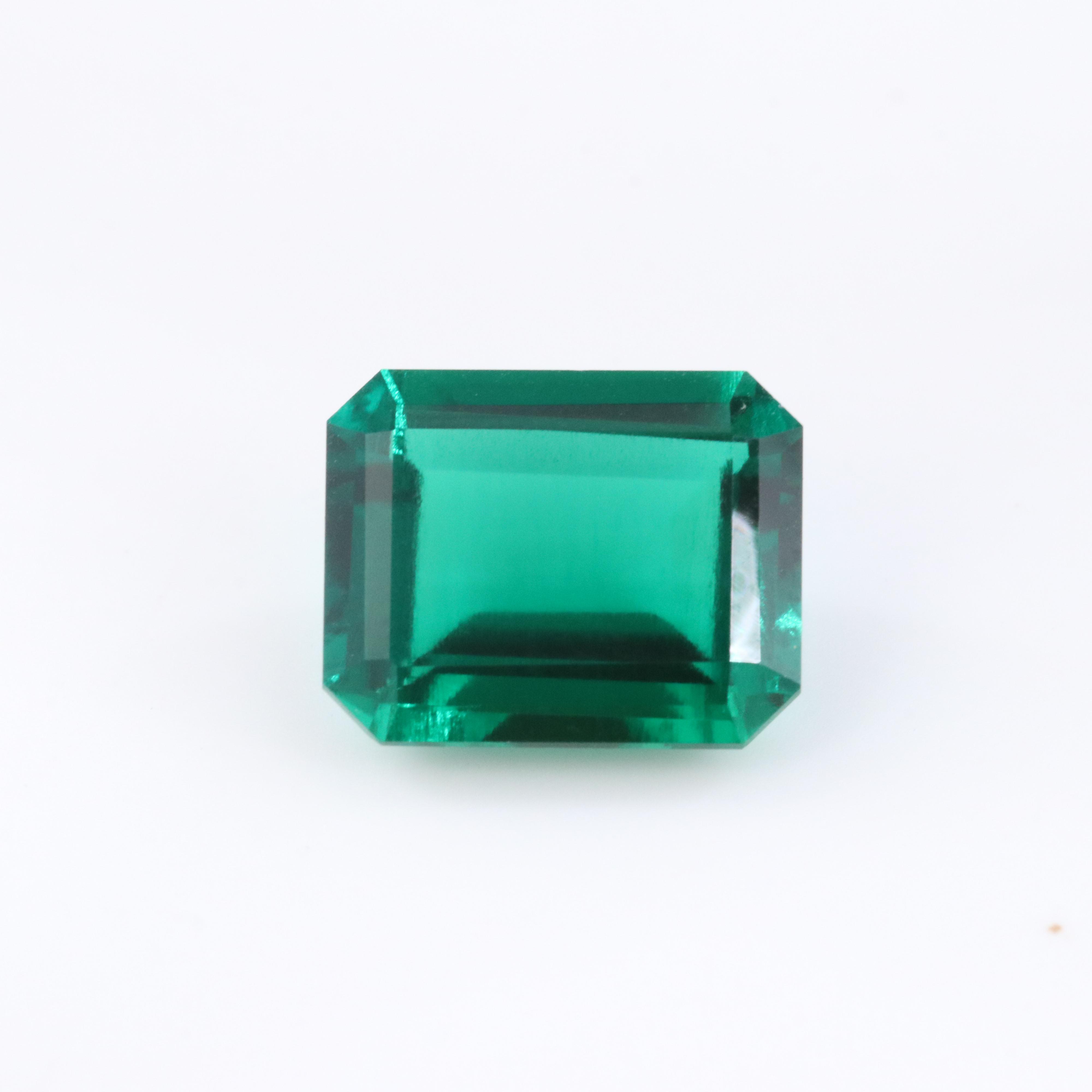 Loose 3.70 CT Lab Grown Emerald