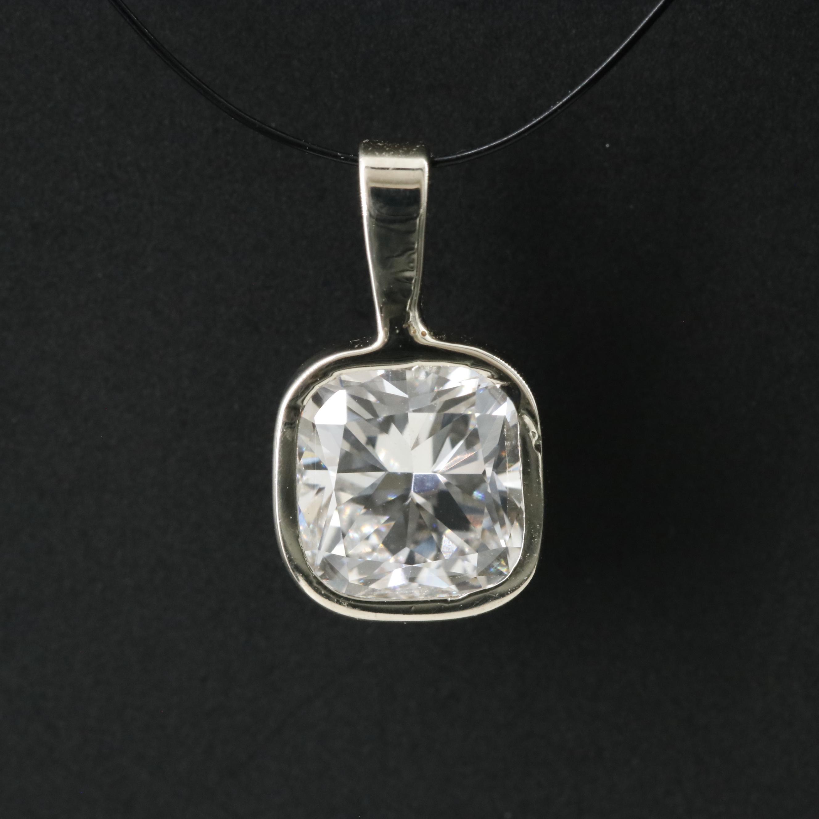 14K 1.14 CT Lab Grown Diamond Pendant