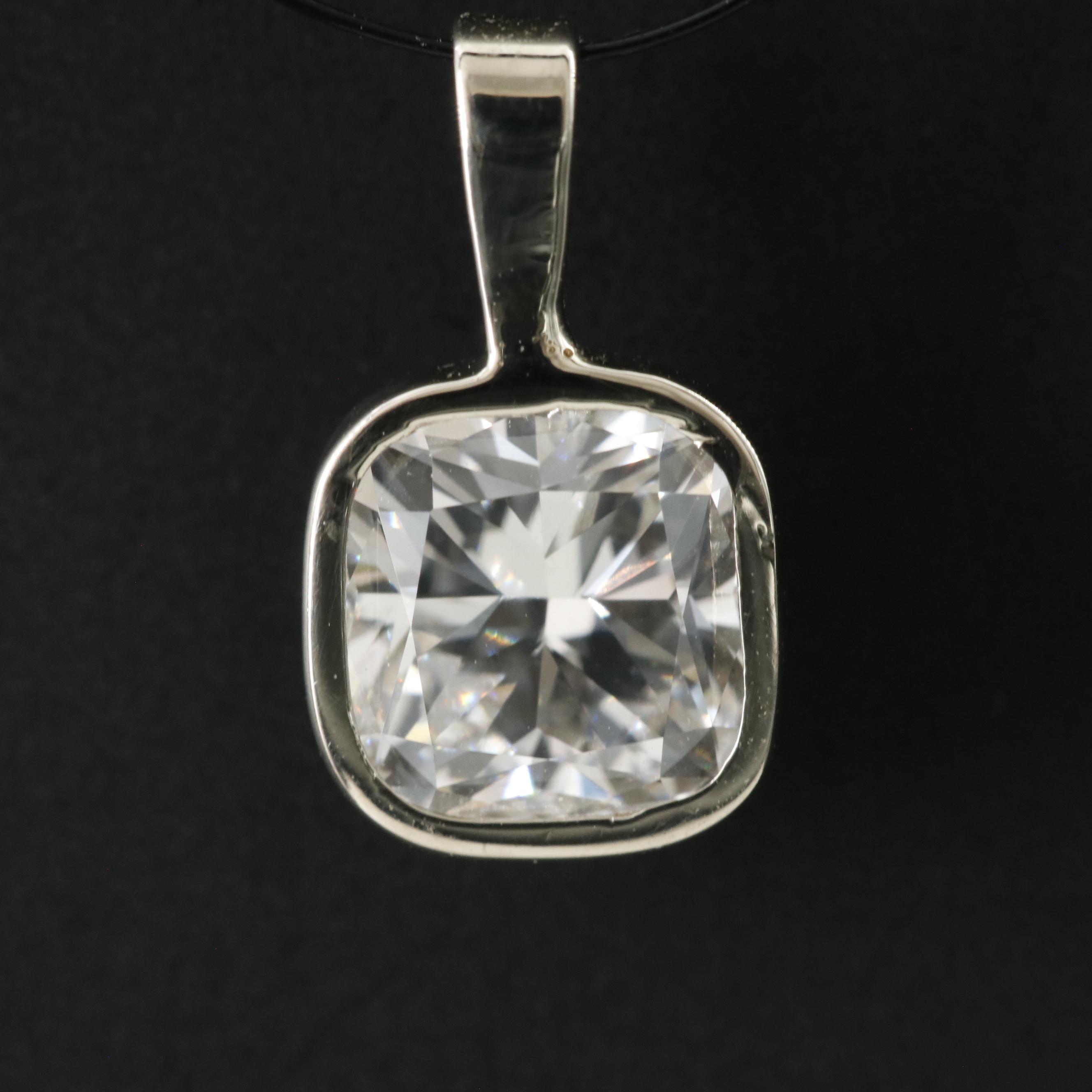 14K 1.14 CT Lab Grown Diamond Pendant