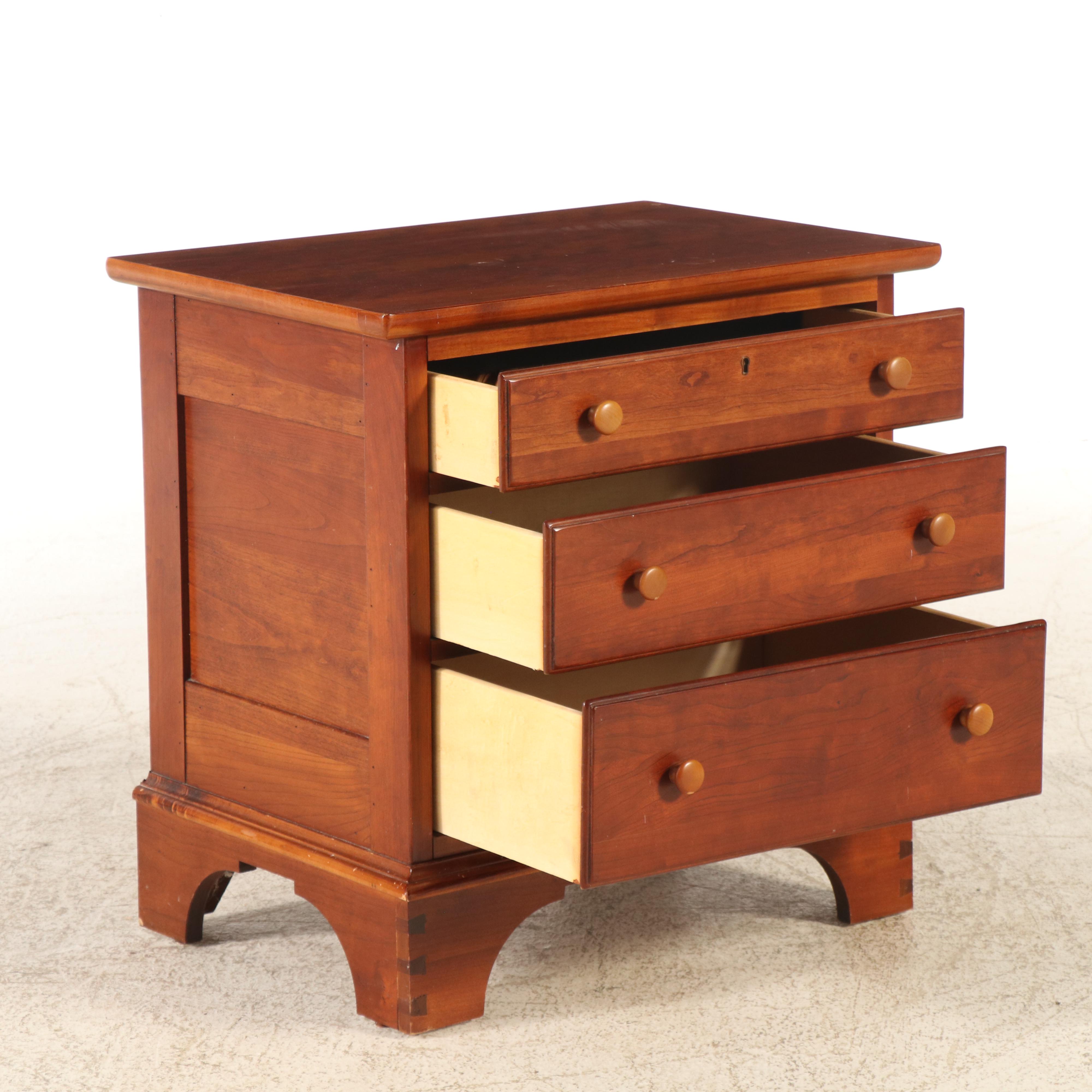 Lexington Cherry Four Poster Queen Bed and Pair of Bachelor Chest Nightstands