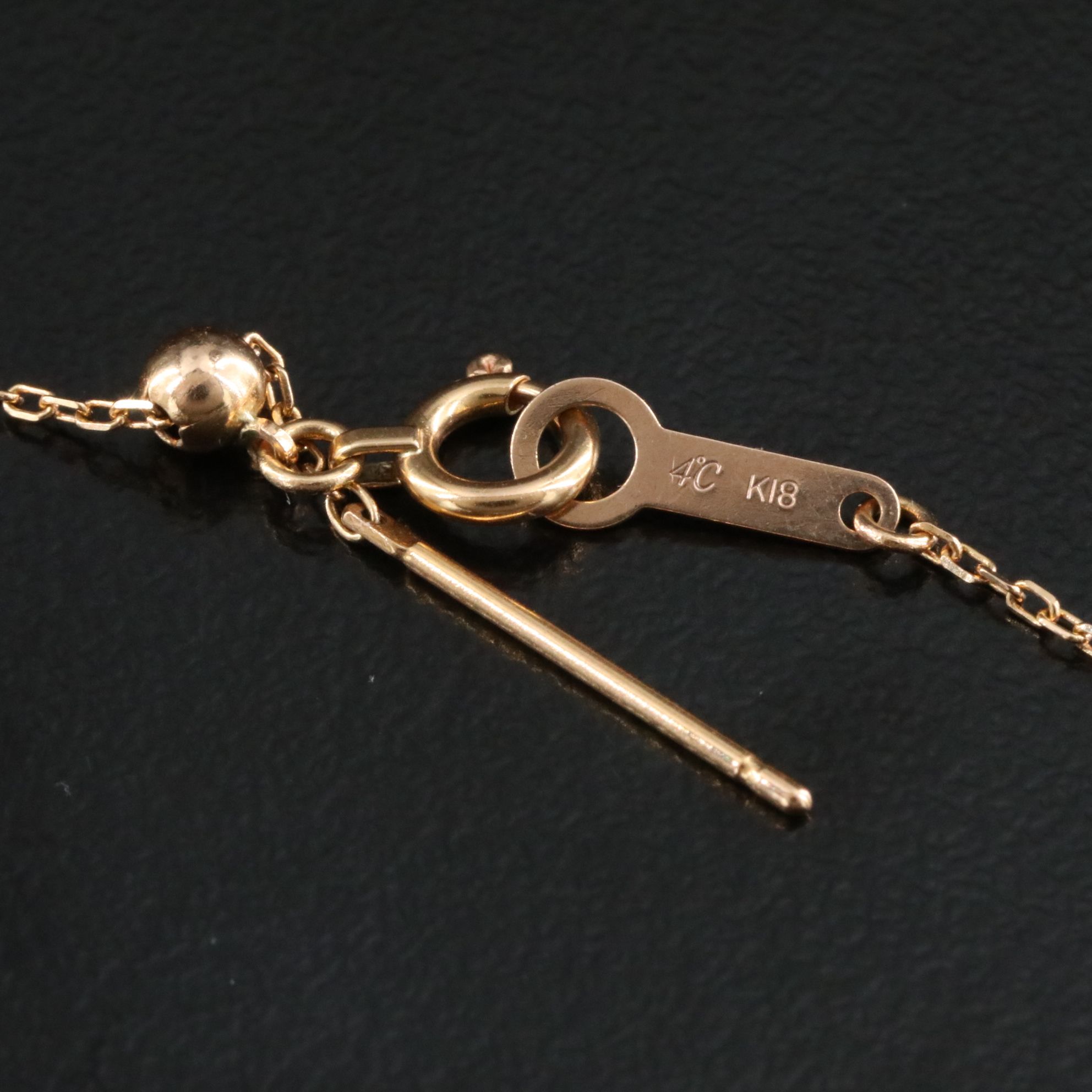 18K 0.27 CTW Diamond Pendant Necklace