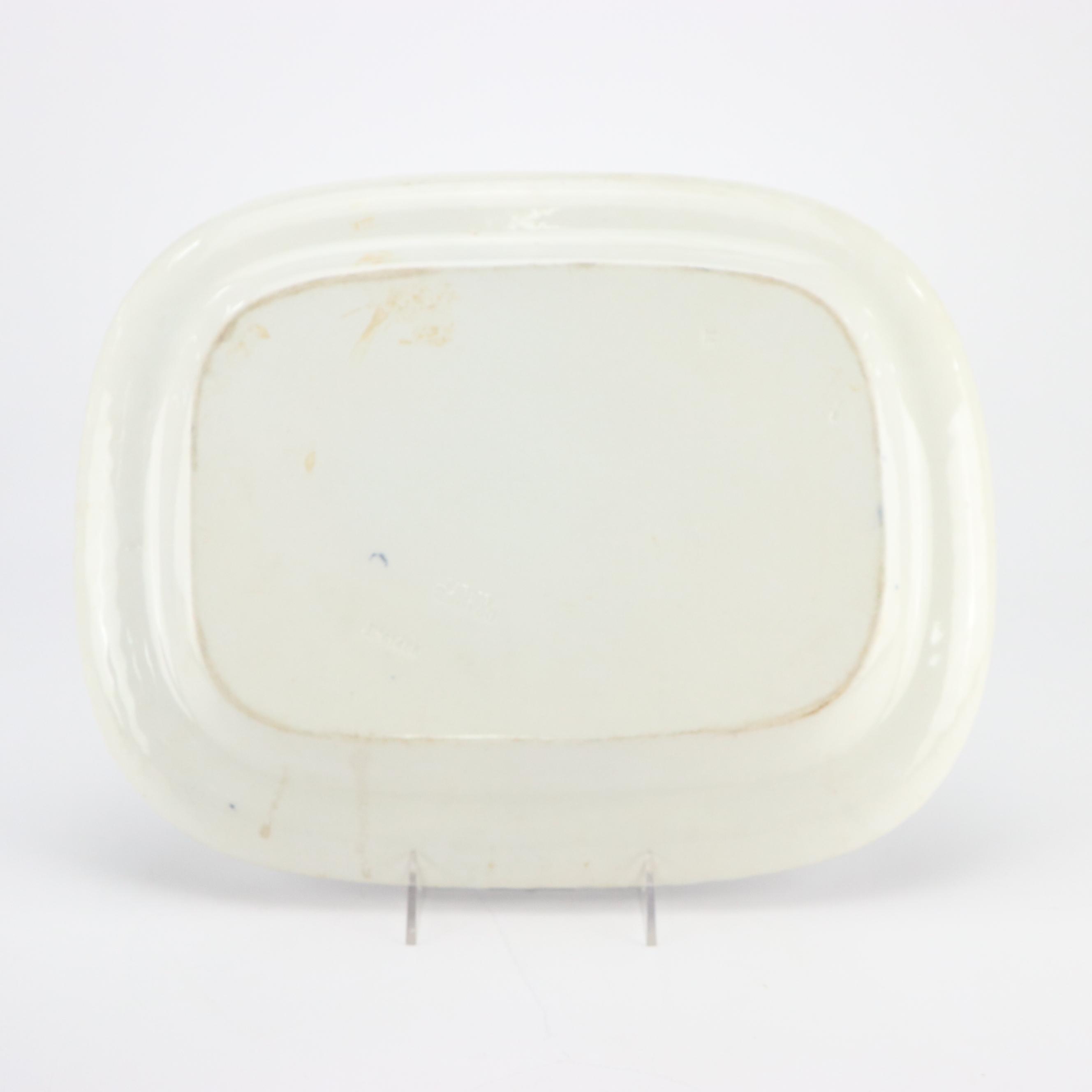 J & G Meakin "Romantic England" Ironstone Plate with Ceramic Tray