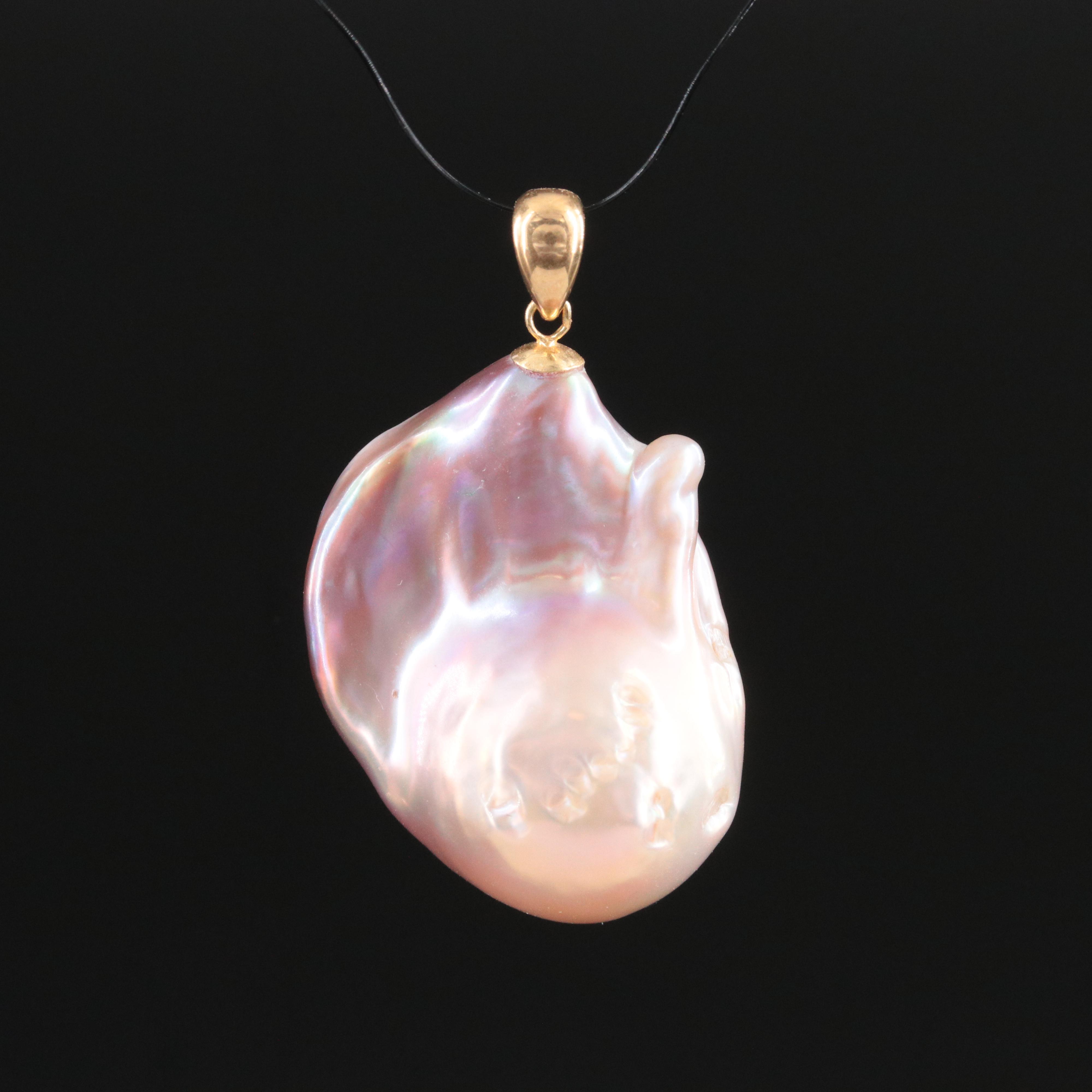 18K Pearl Pendant