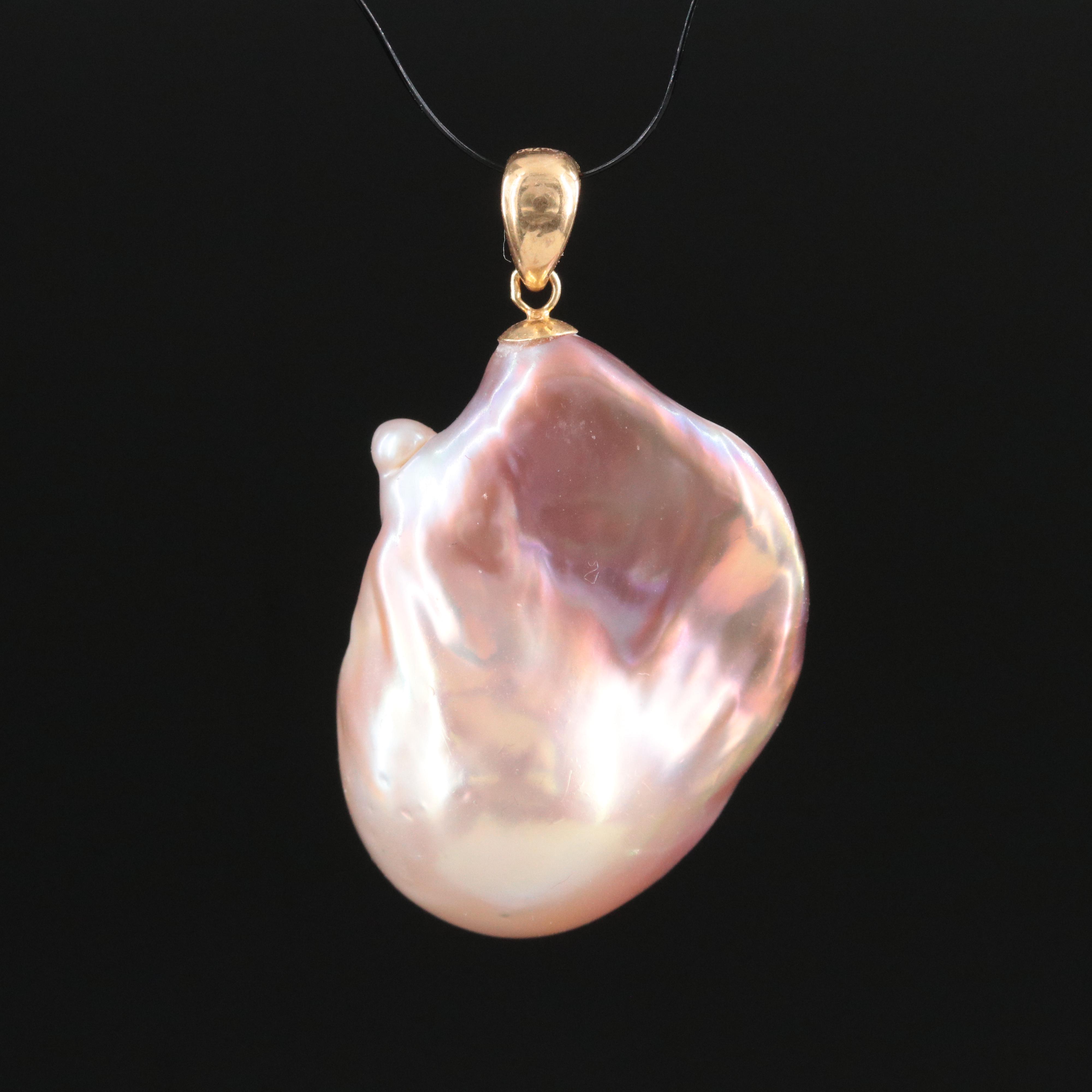 18K Pearl Pendant