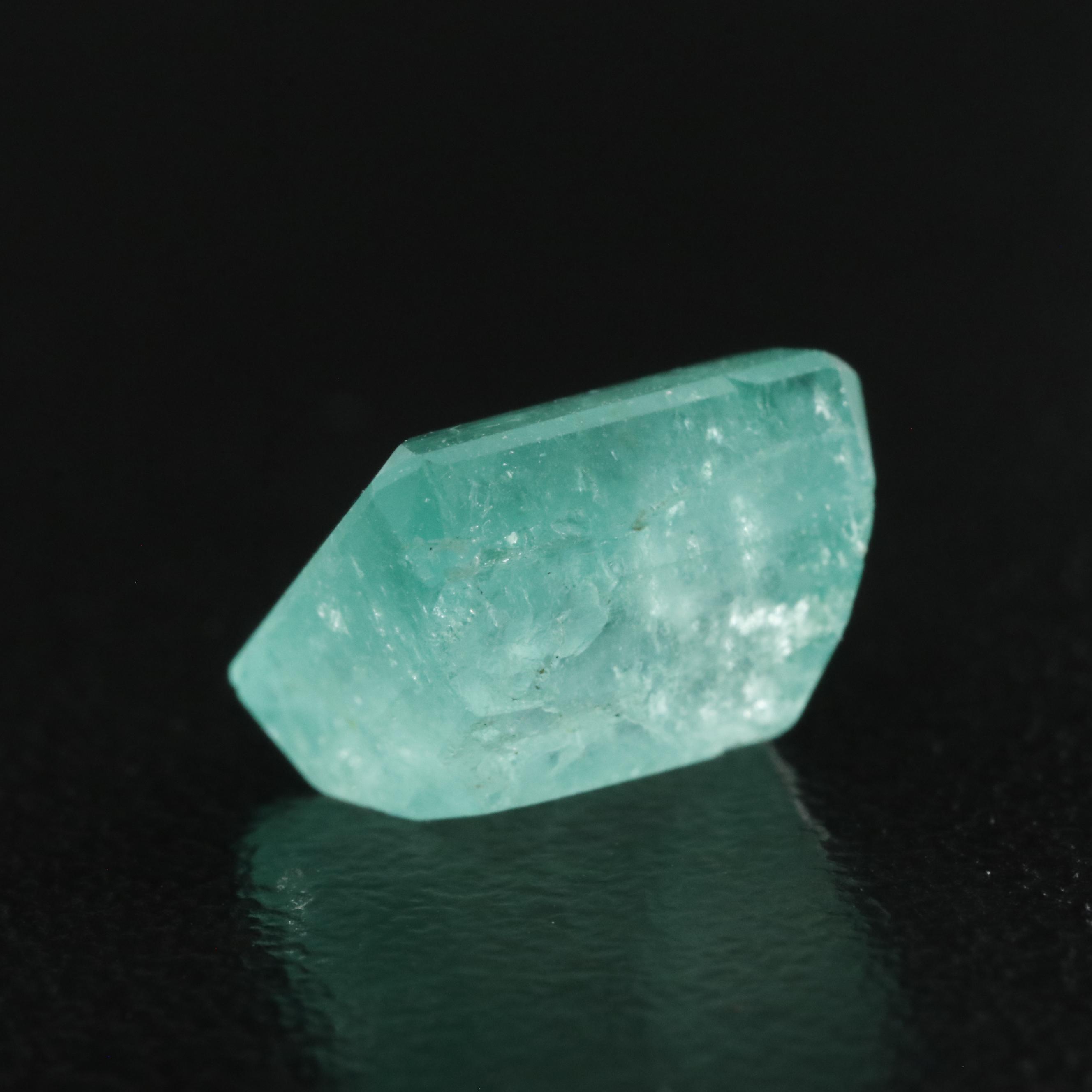 Loose 3.72 CT Emerald
