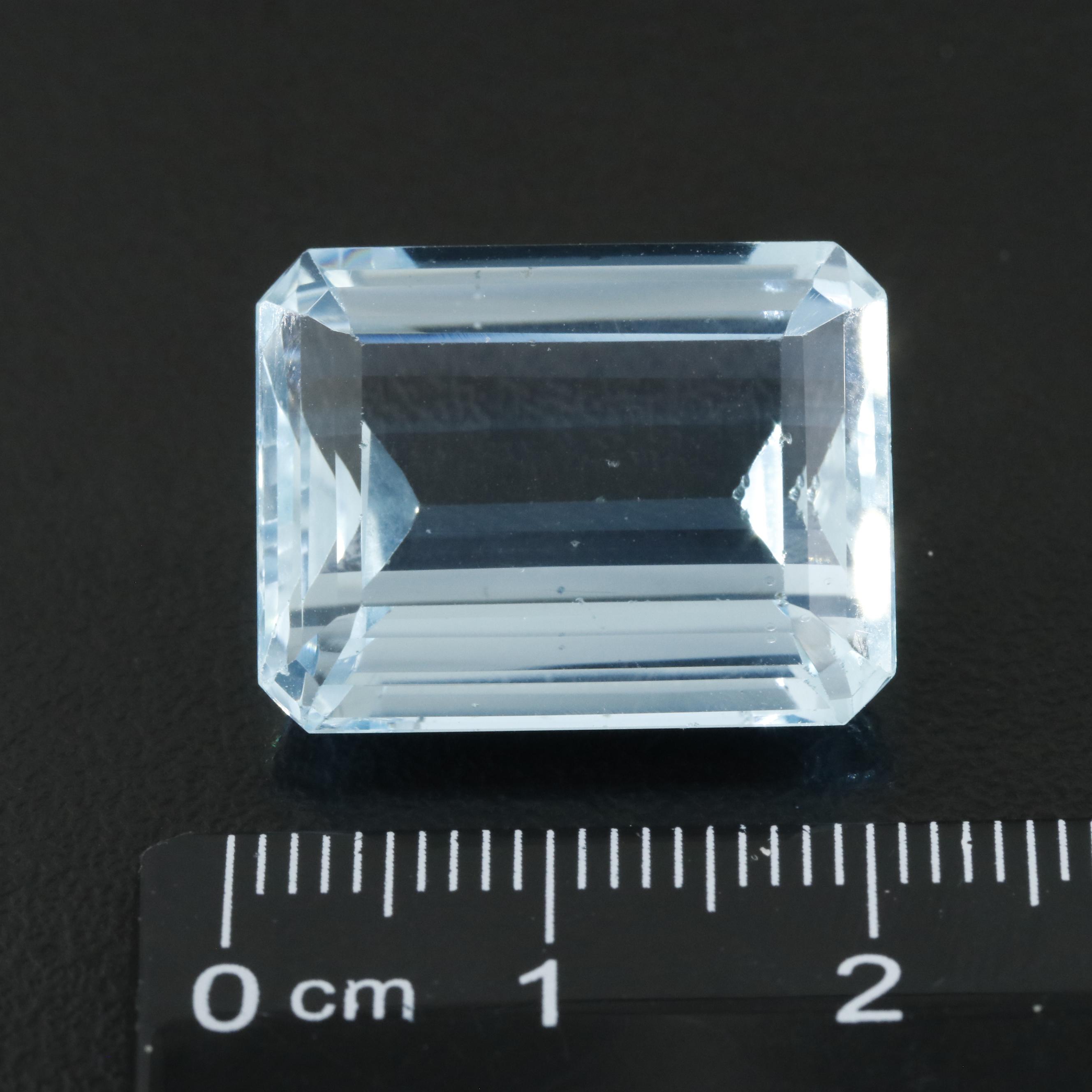 Loose 24.64 CT Aquamarine