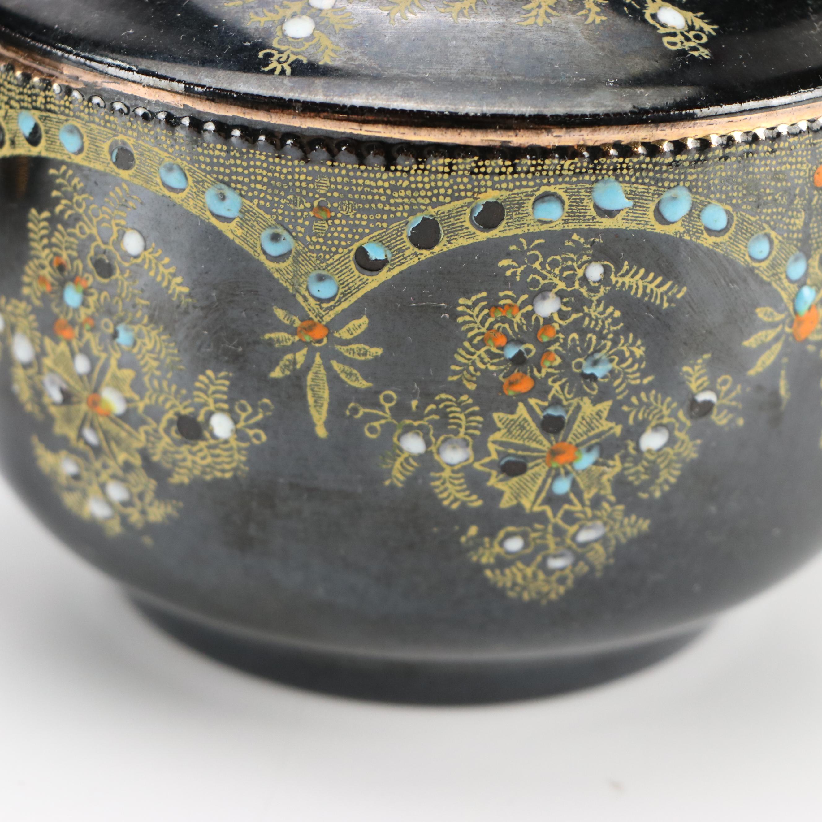 Phoenix Floral Moriage Ceramic Teapots