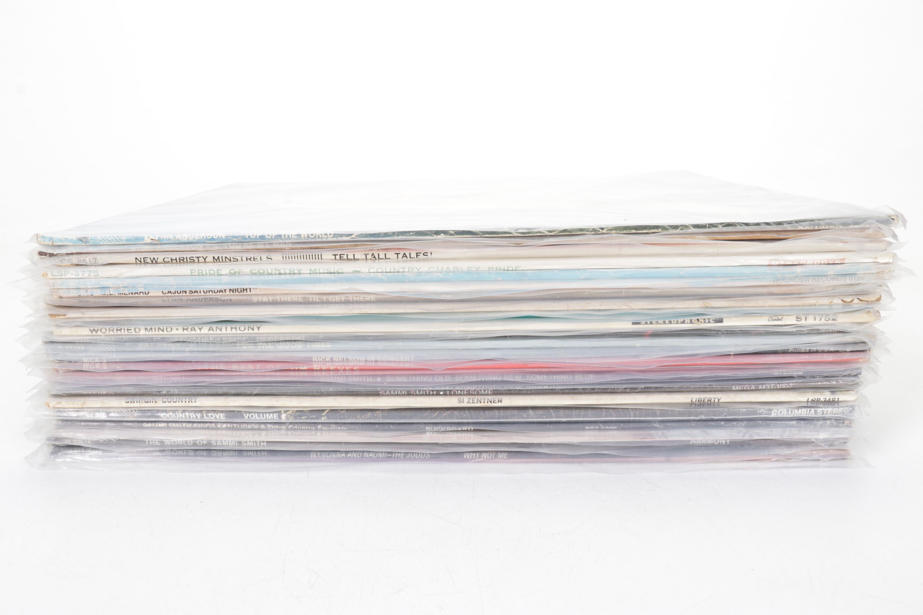 The Judds, Sammi Smith, Lynn Anderson and More Vinyl Record Albums