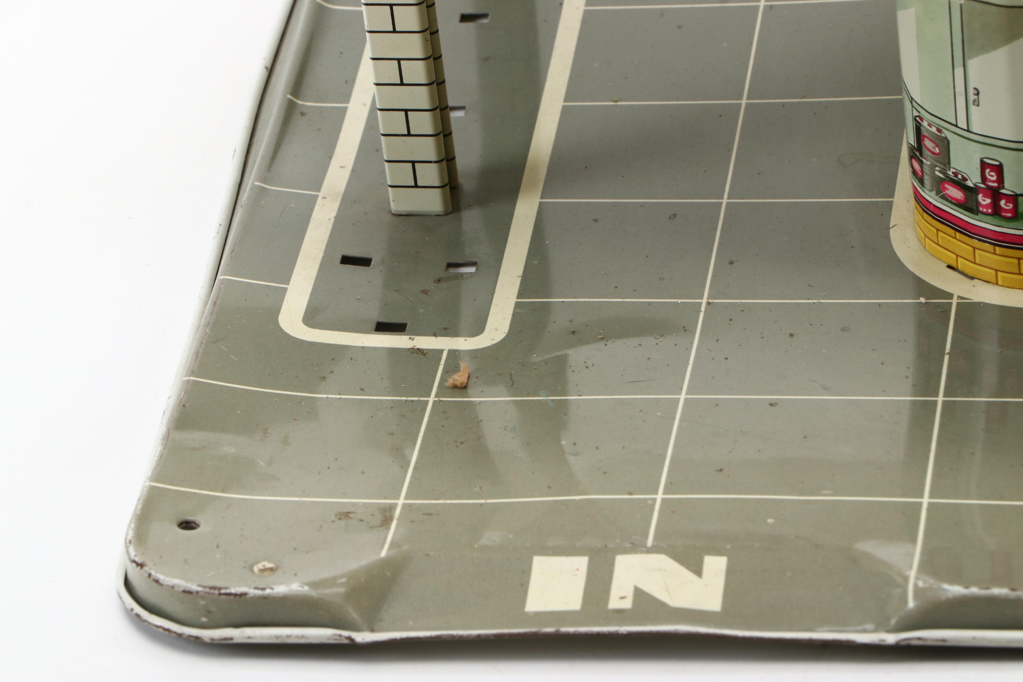 Marx Tin Litho Day & Nite Service Station with Remco Mr. Kelly's Car Wash Toy