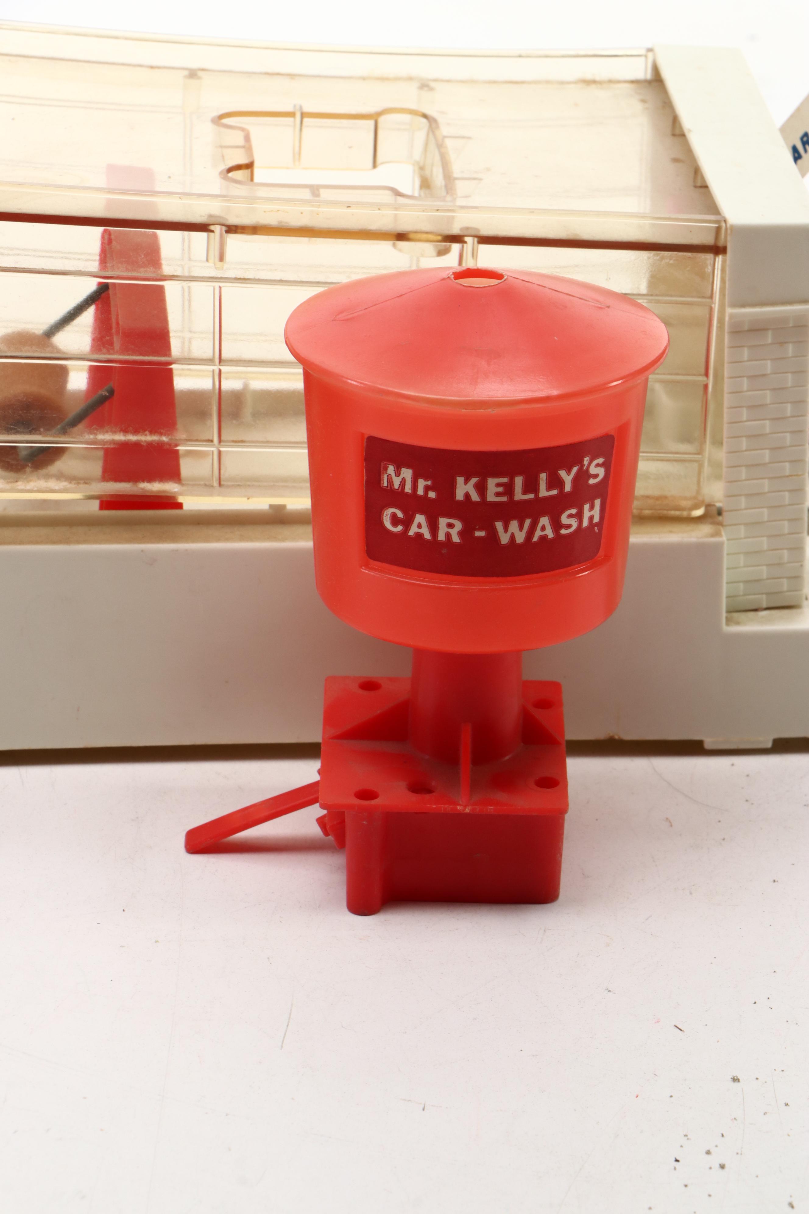 Marx Tin Litho Day & Nite Service Station with Remco Mr. Kelly's Car Wash Toy