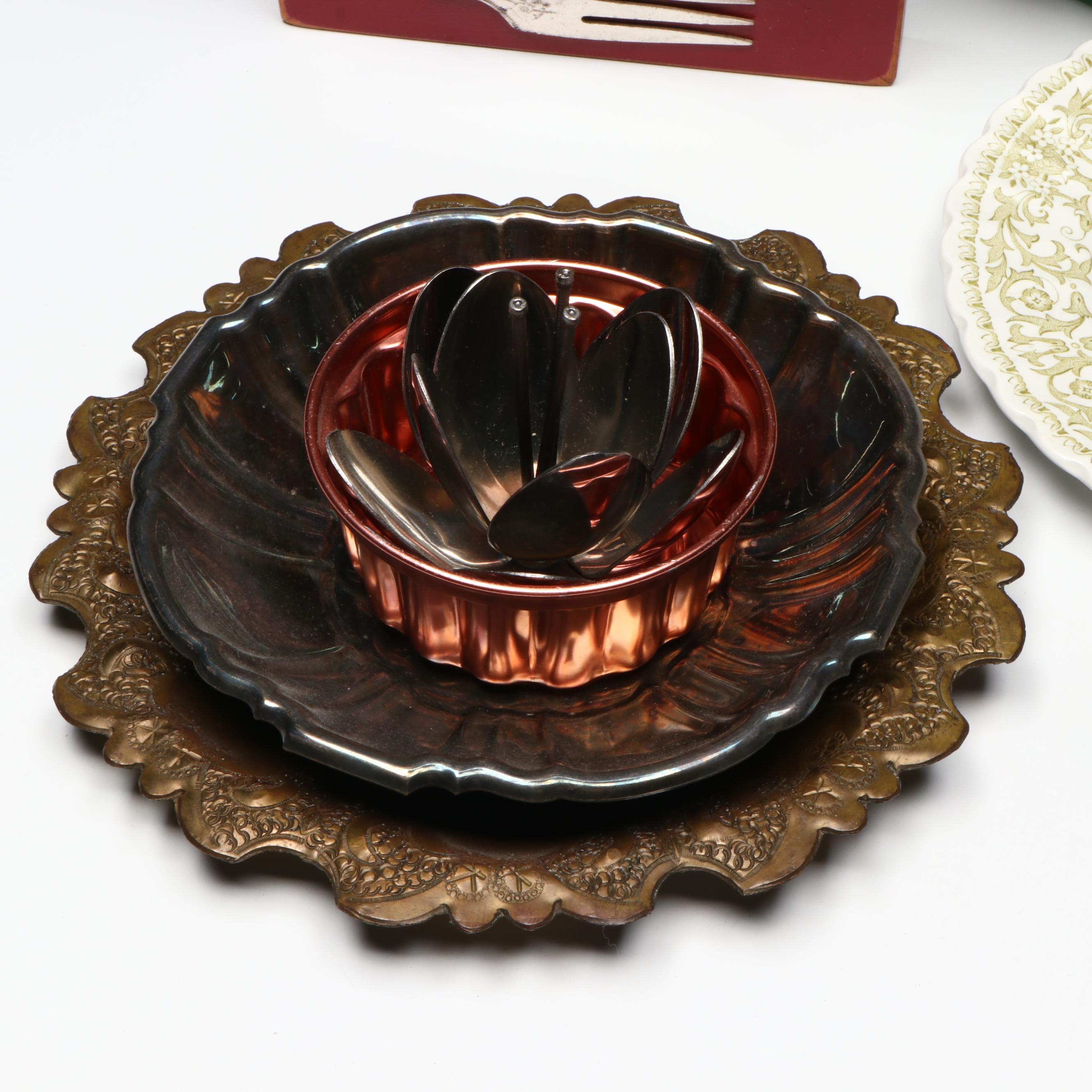 J and G Meakin "Forum Green" Porcelain Underplate with Other Handcrafted Décor