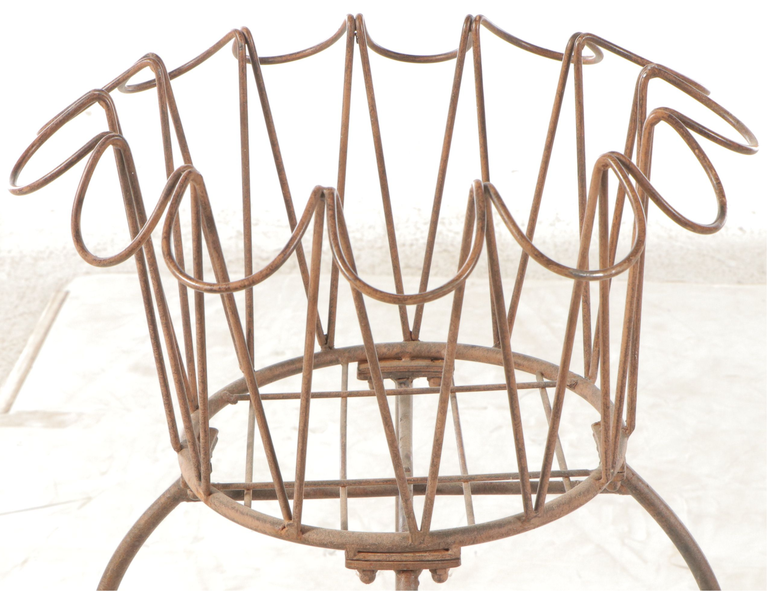 Metal Mirror Top Accent Table with Metal Plant Stand