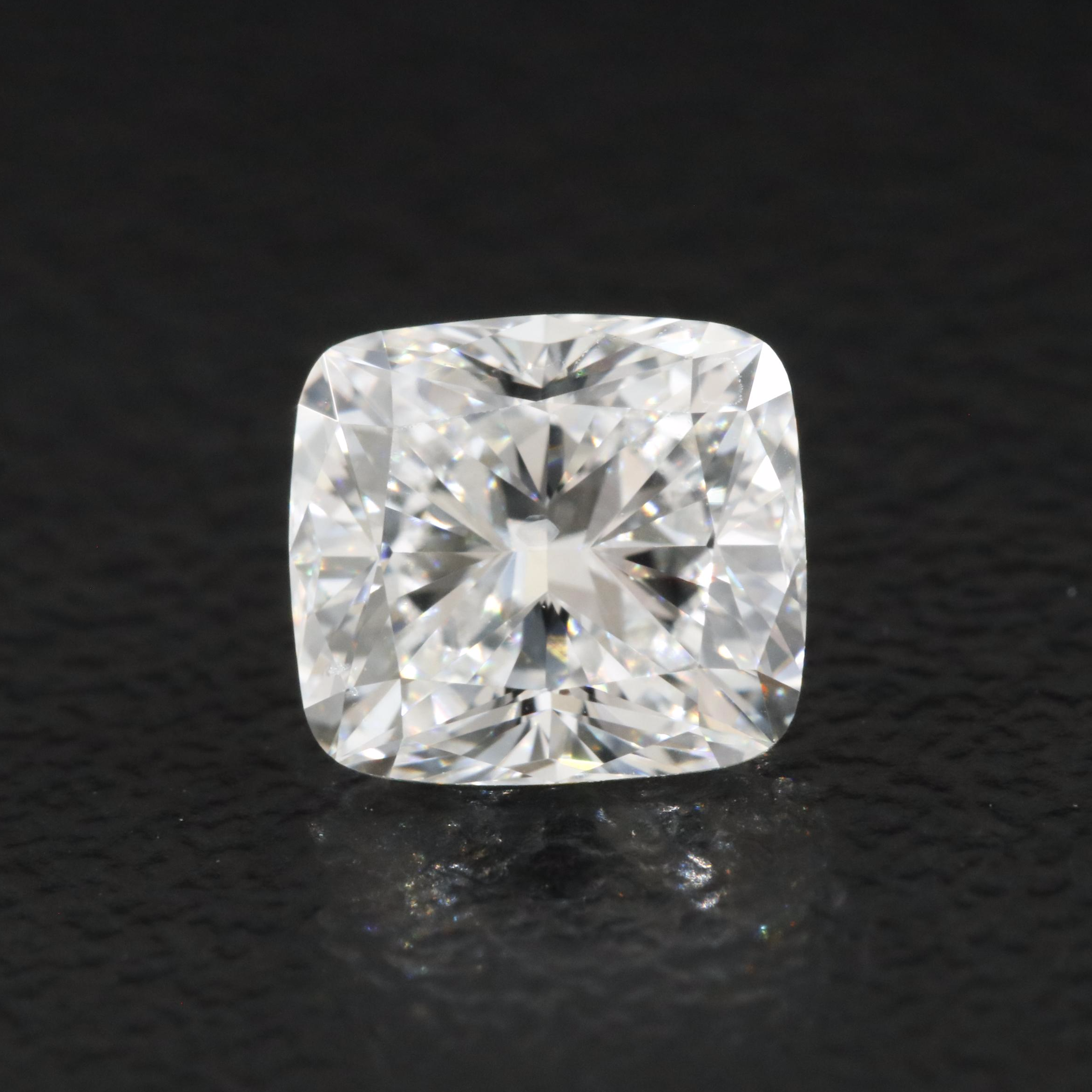Loose 1.05 CT Diamond with Online GIA Report