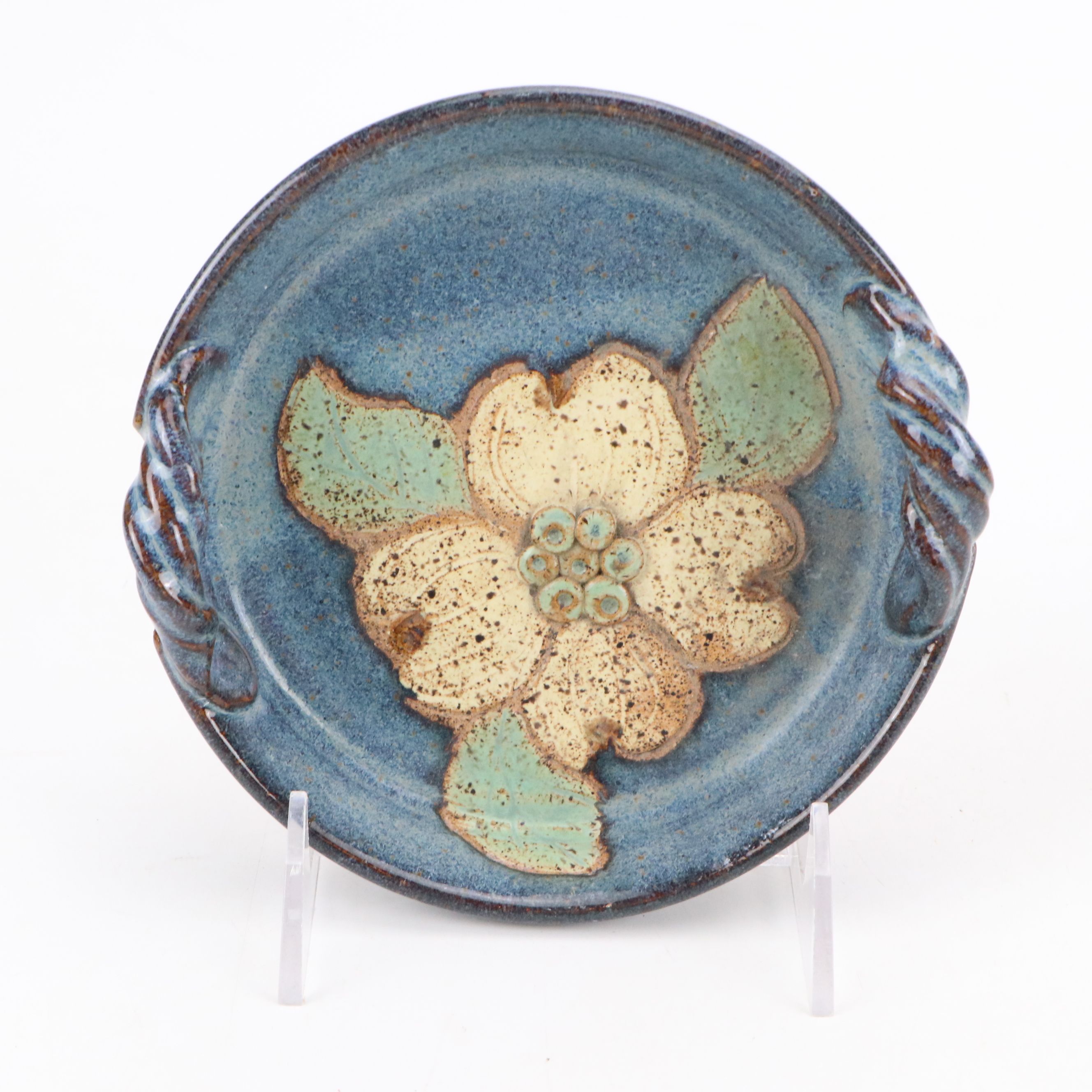 Haeger Ceramic Vase with Other Art Pottery Décor