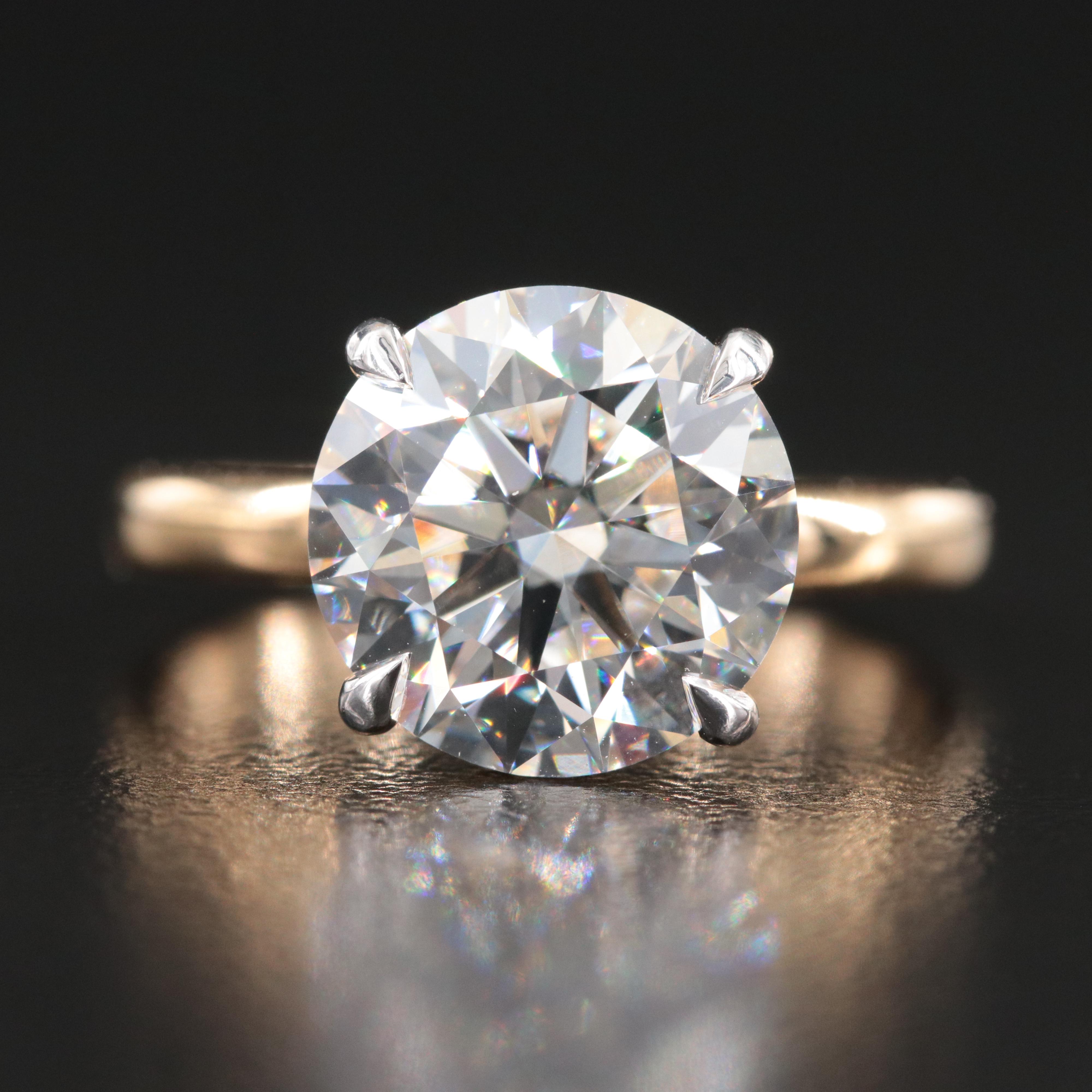 18K 4.09 CT Lab Grown Diamond Solitaire Ring with IGI Report
