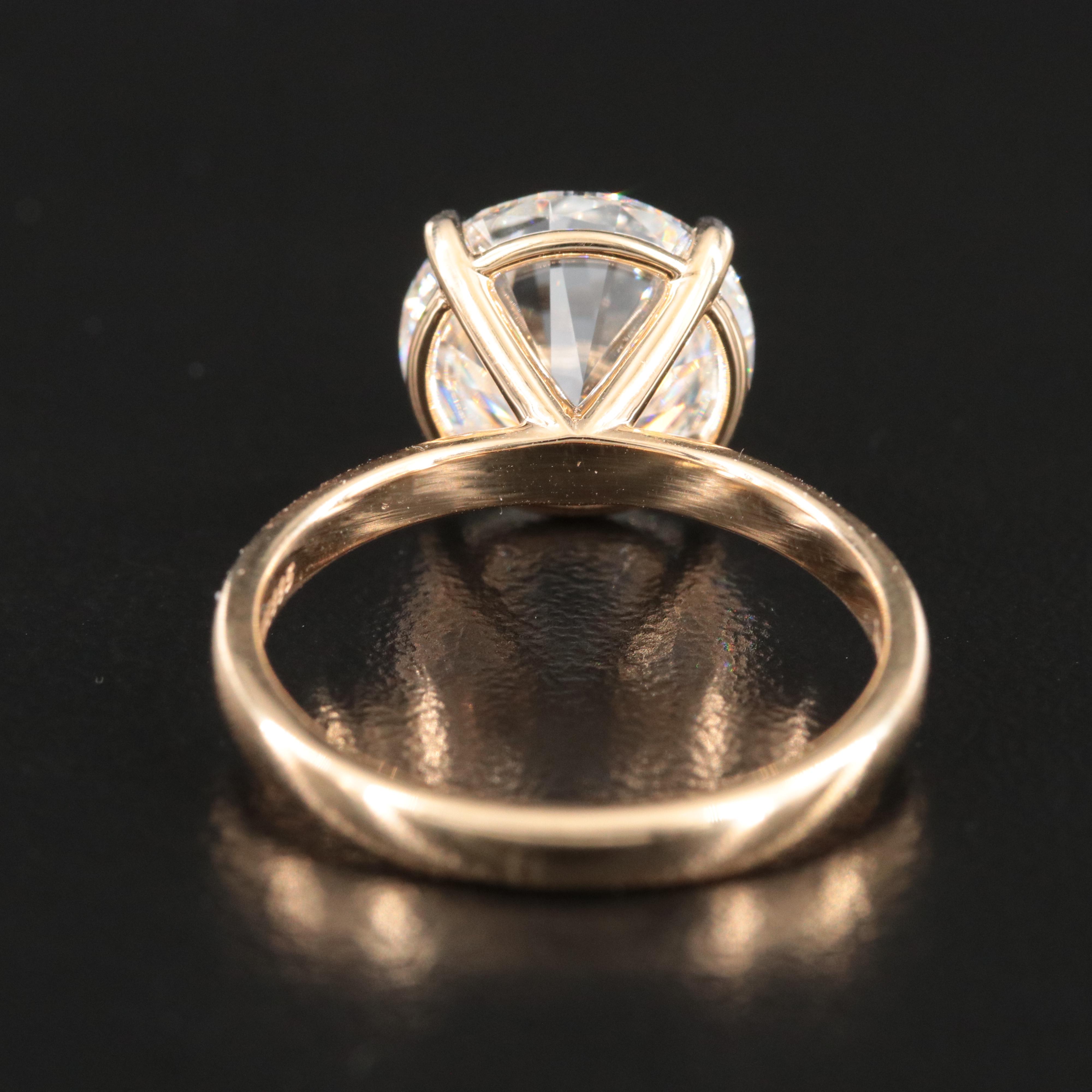 18K 4.09 CT Lab Grown Diamond Solitaire Ring with IGI Report