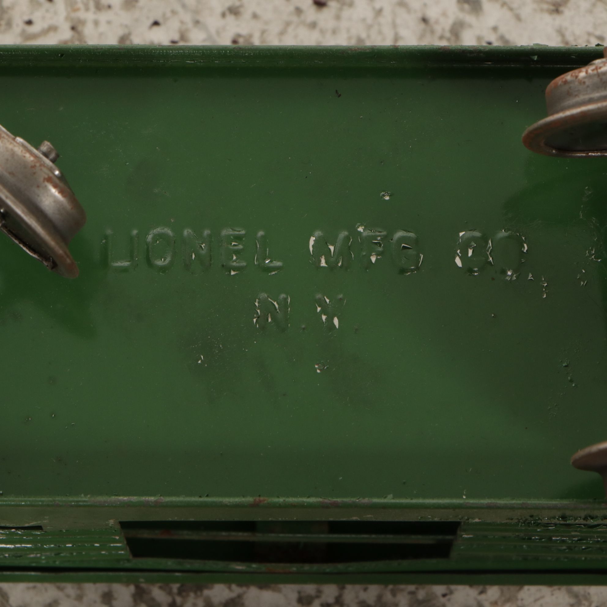 Lionel "G" Gauge Train Cars, Track and "Trainmaster" Transformer