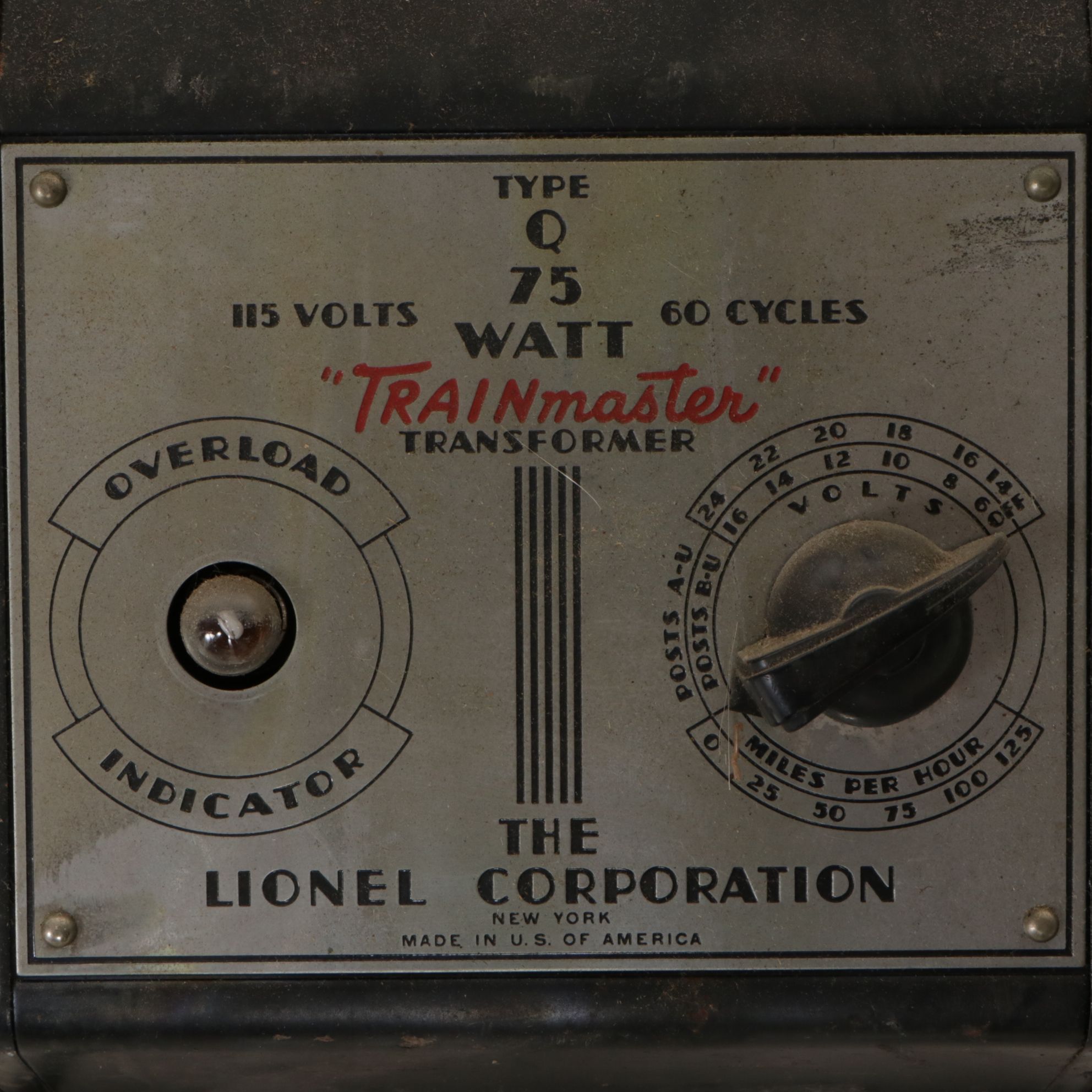 Lionel "G" Gauge Train Cars, Track and "Trainmaster" Transformer