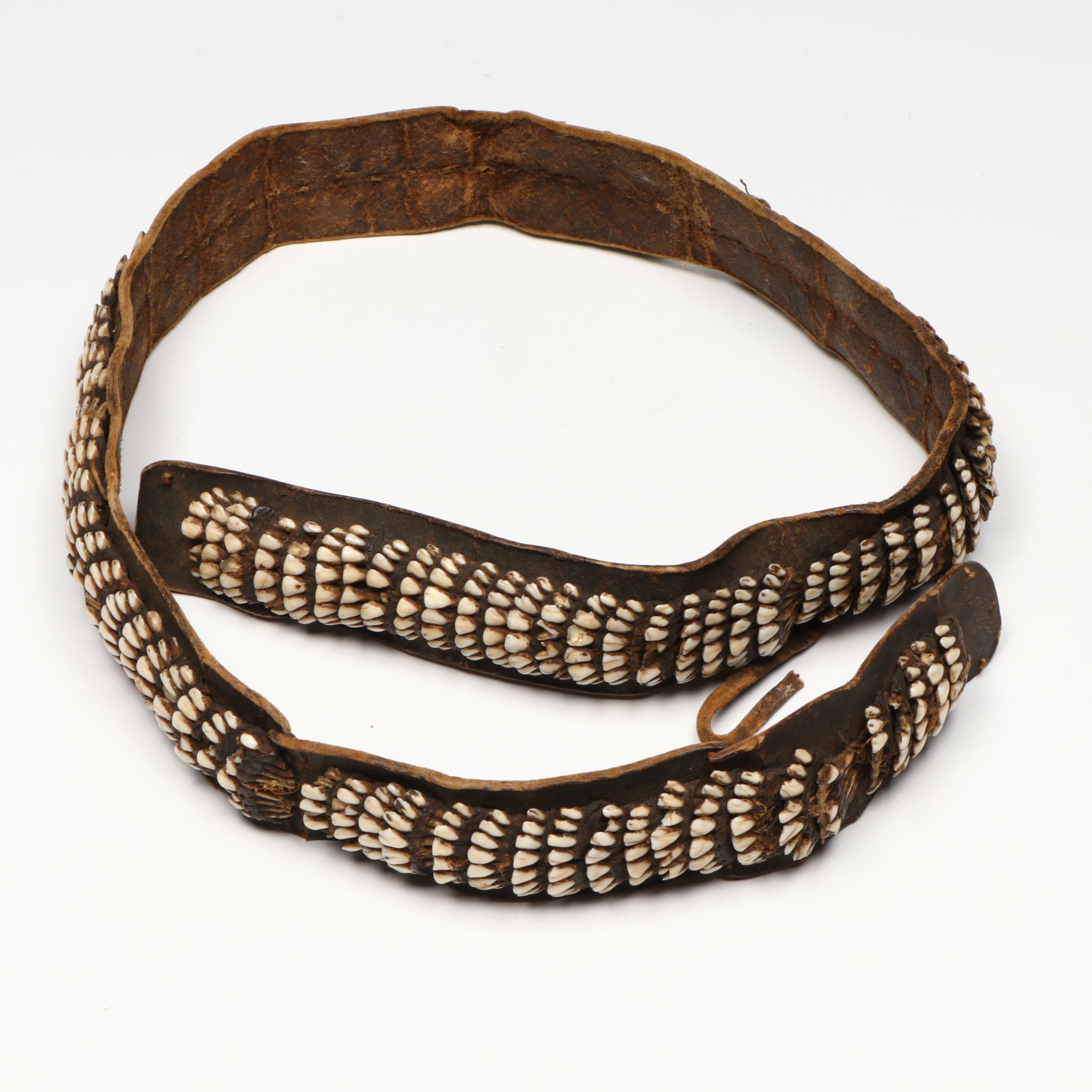 Iñupiat / Yup'ik Caribou Teeth Woman's Belt "Naqgun"