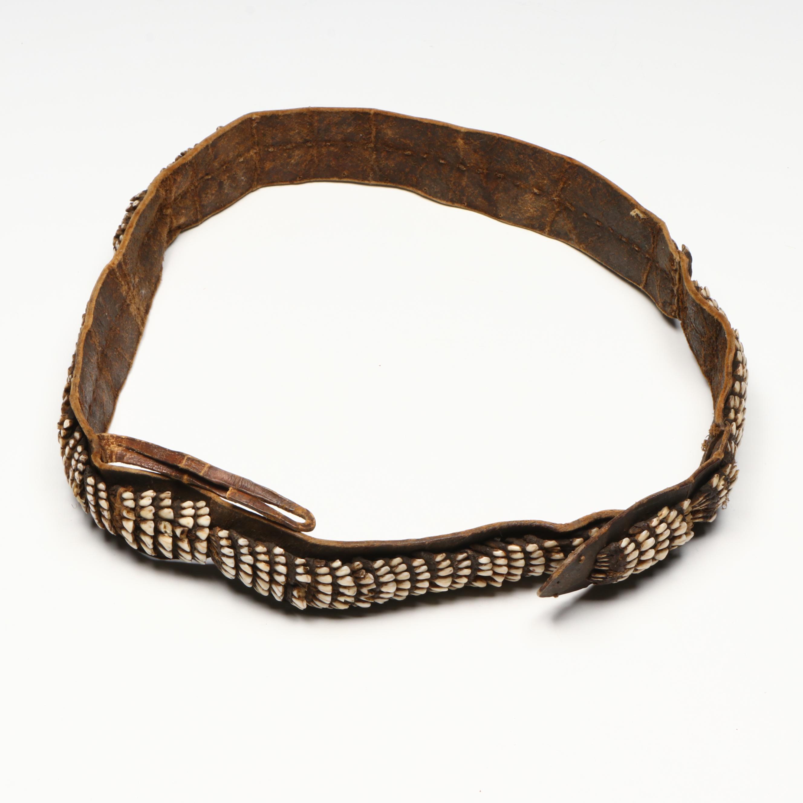 Iñupiat / Yup'ik Caribou Teeth Woman's Belt "Naqgun"