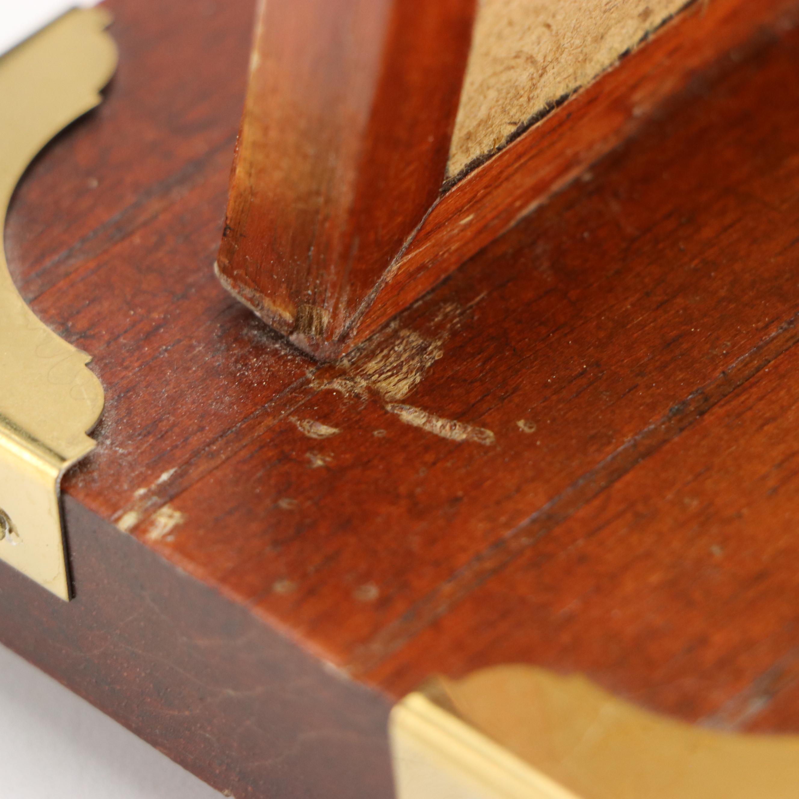 Double Carrick Bend and Good Luck Knot Wood Bookends