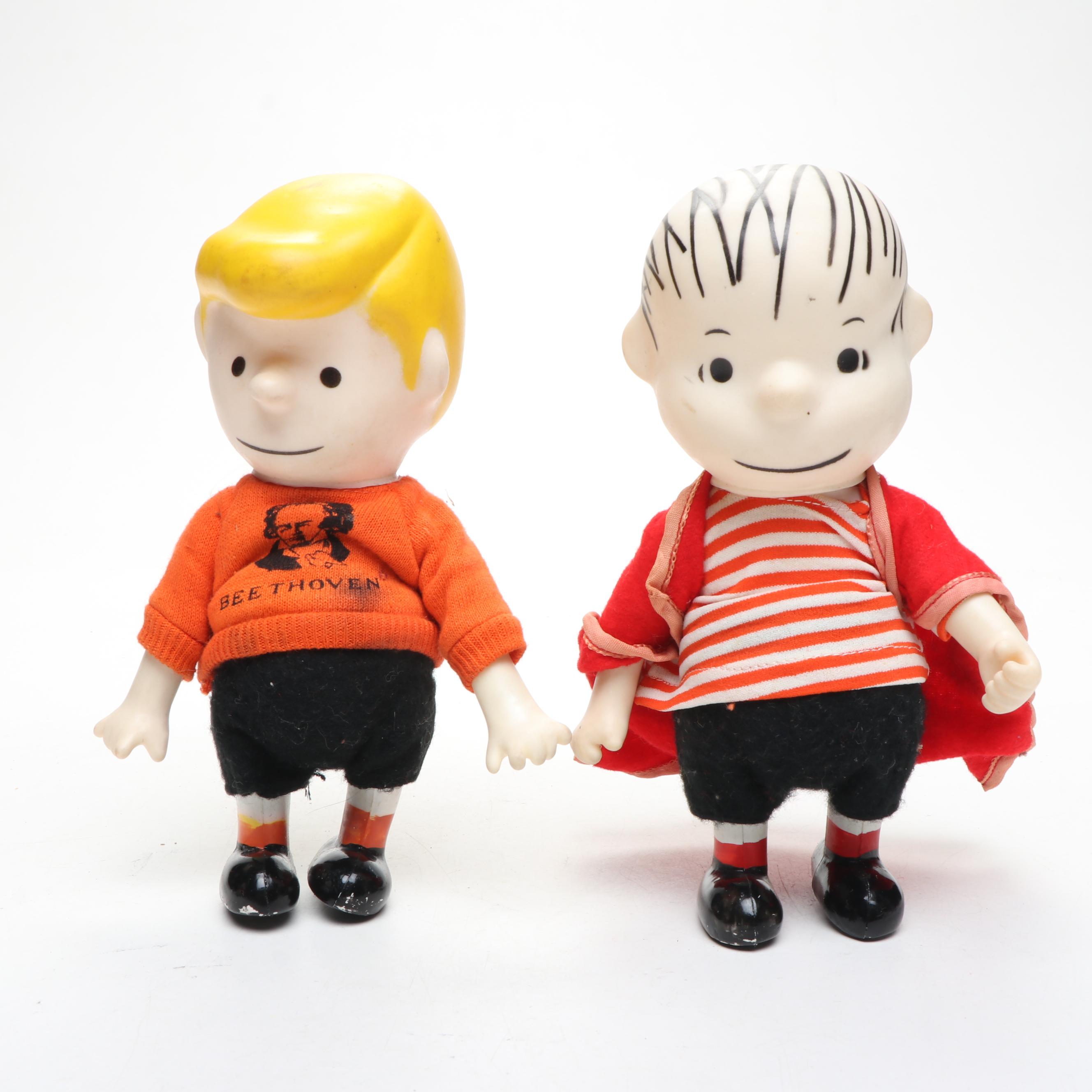 Boucher Associates Charlie Brown, Snoopy, Lucy, and Others Peanuts Pocket Dolls