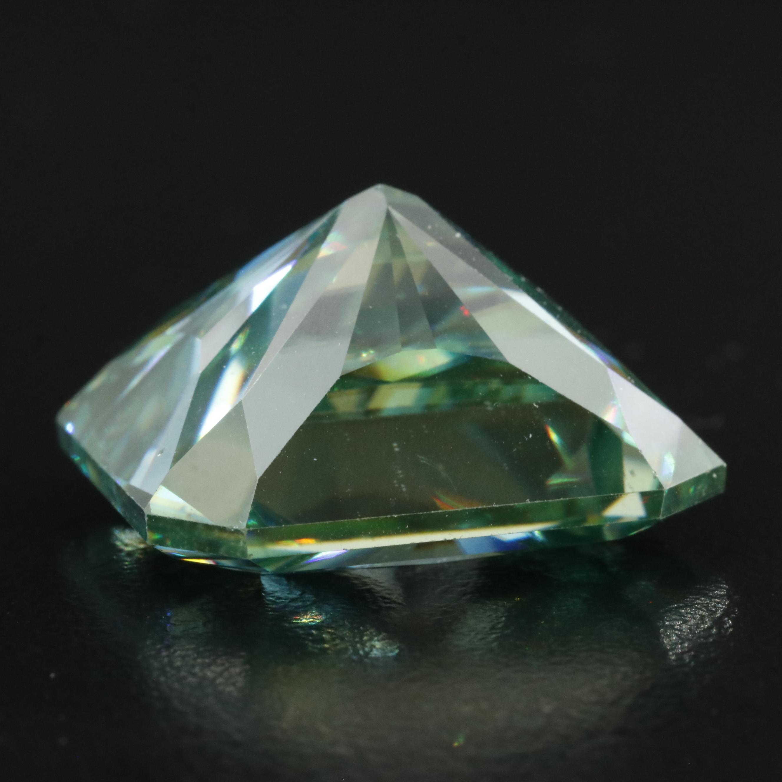 Loose 39.53 CT Moissanite