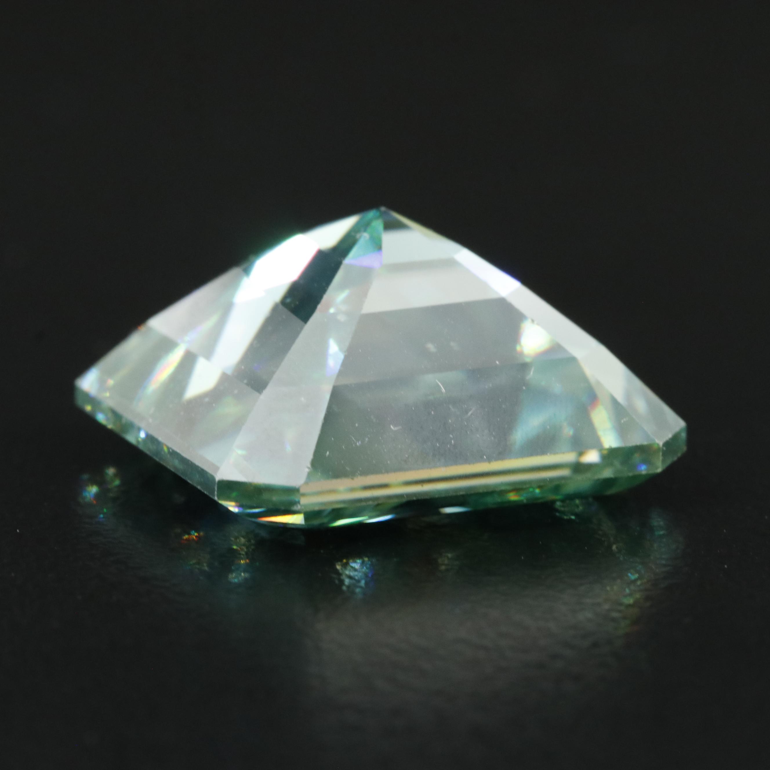 Loose 29.06 CT Moissanite