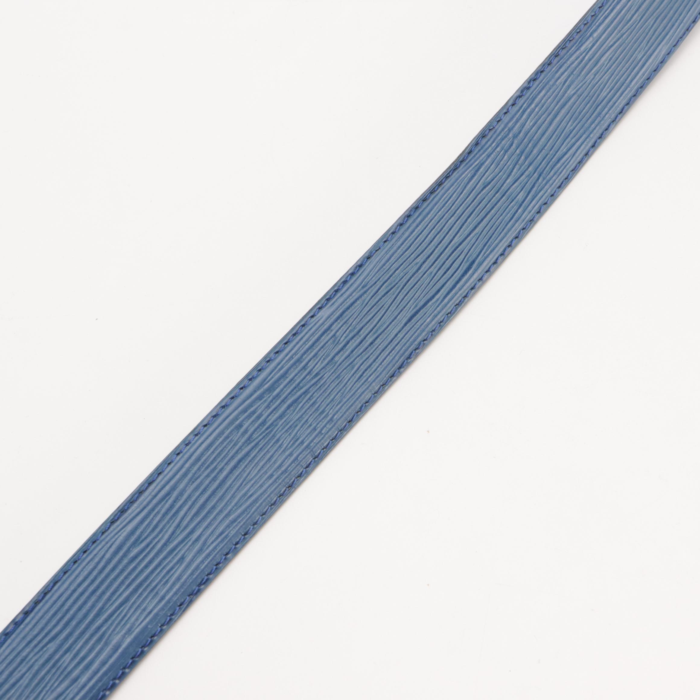 Louis Vuitton Belt in Toledo Blue Epi Leather