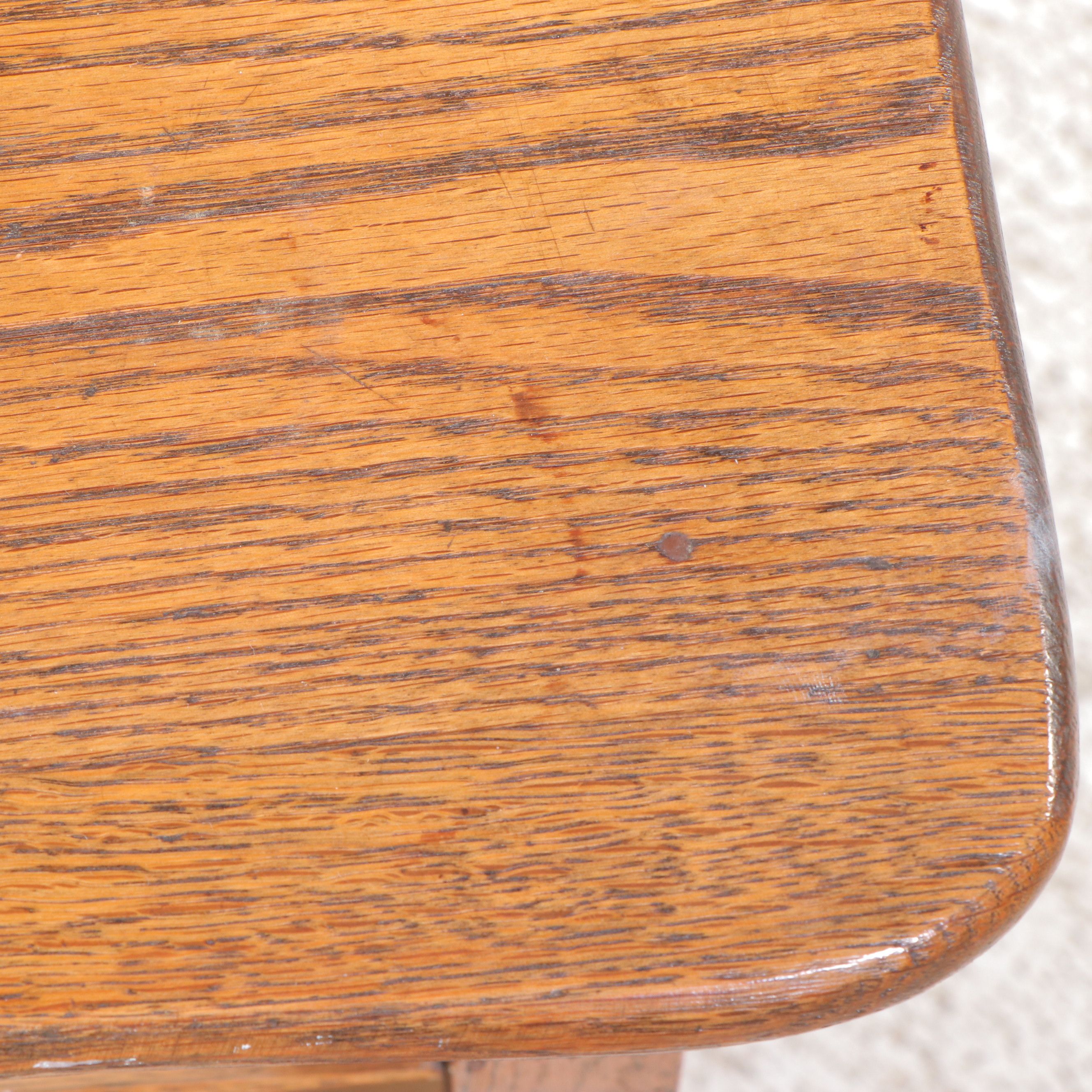 Blanton & Bro. Victorian Oak Washstand