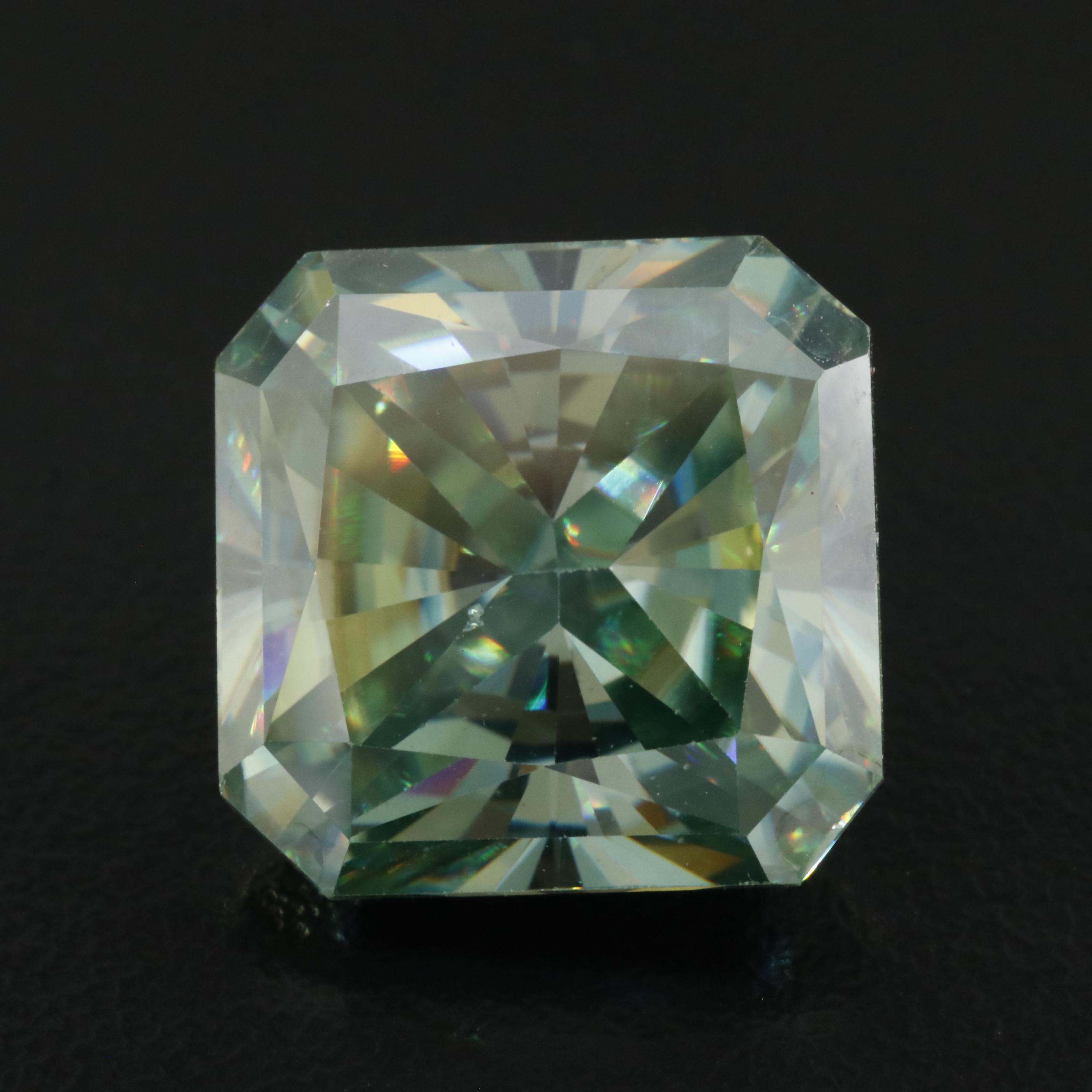 Loose 17.32 CT Moissanite