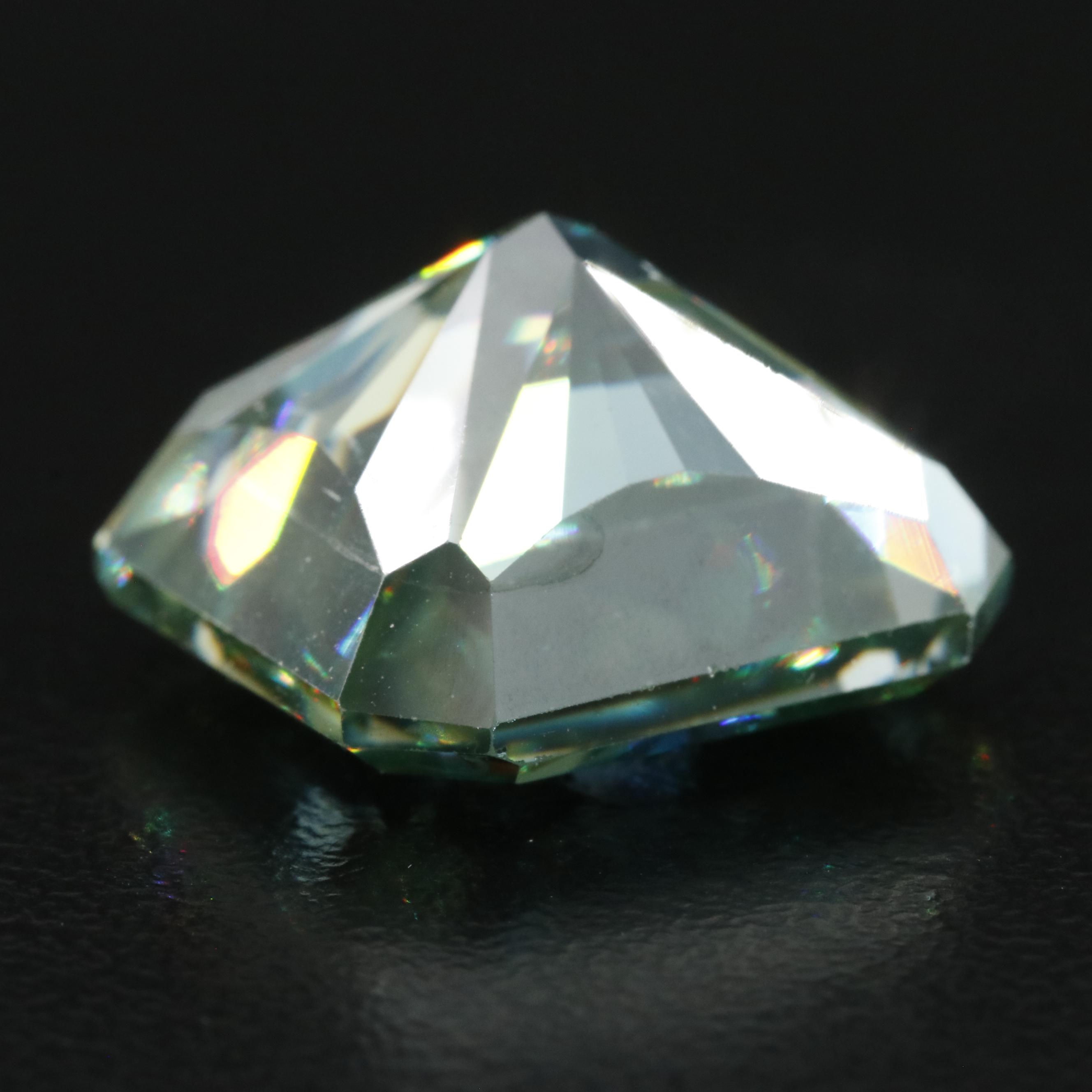Loose 17.32 CT Moissanite