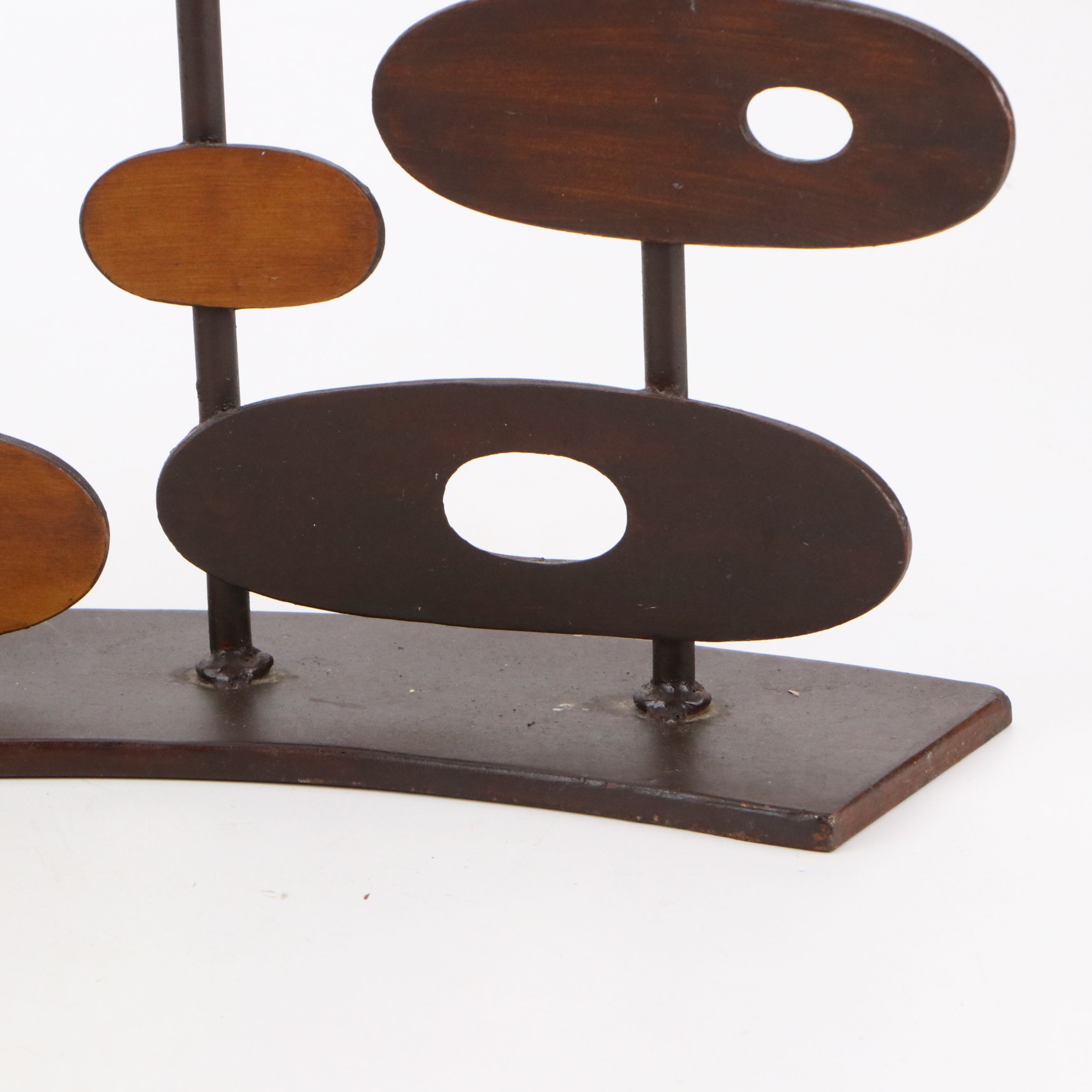 Retro Style Oval Metal Disc Five-Stem Candle Pillar Holder