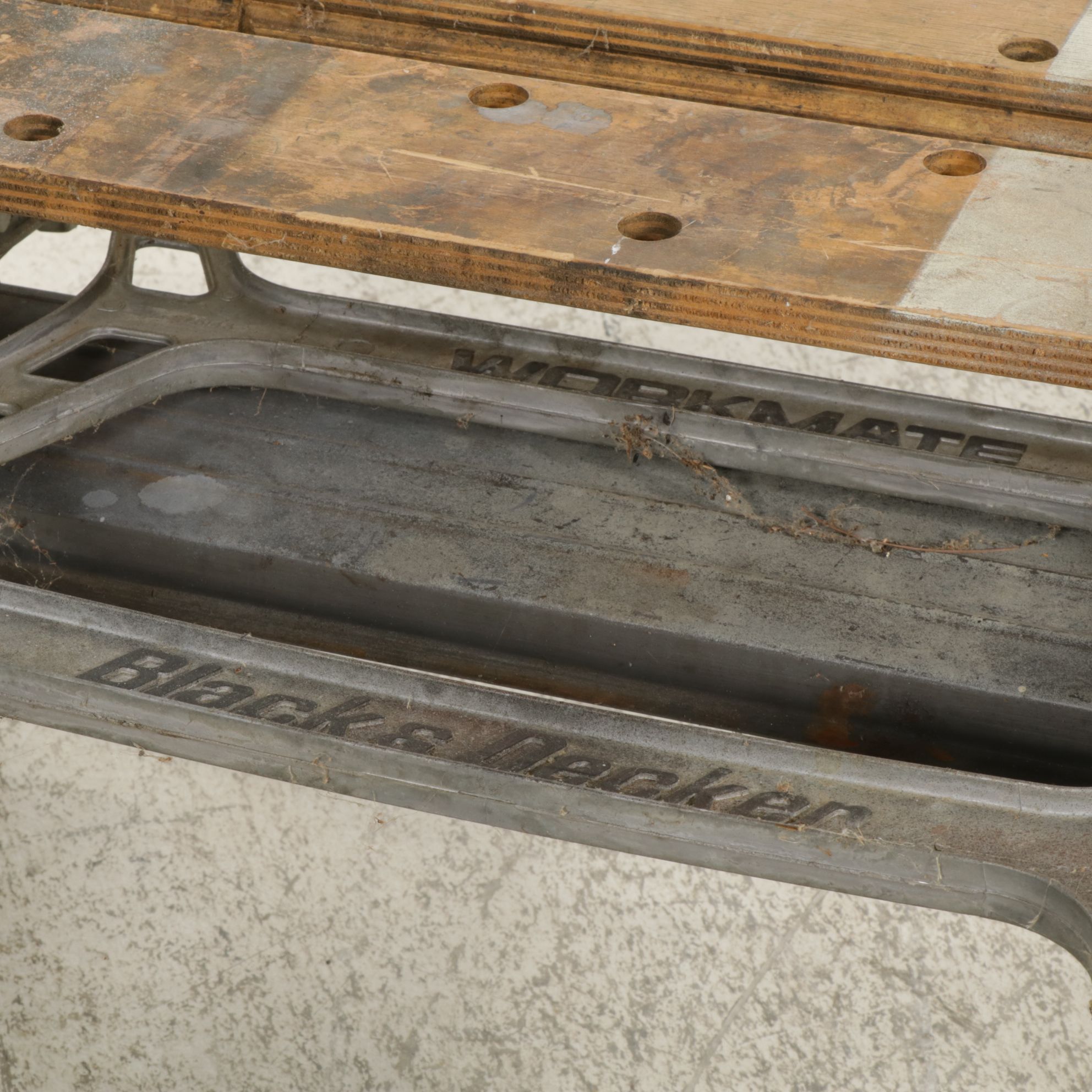 Pittsburgh 300 lb High-Lift Riding Mower Jacks, Pair, with Other Accessories