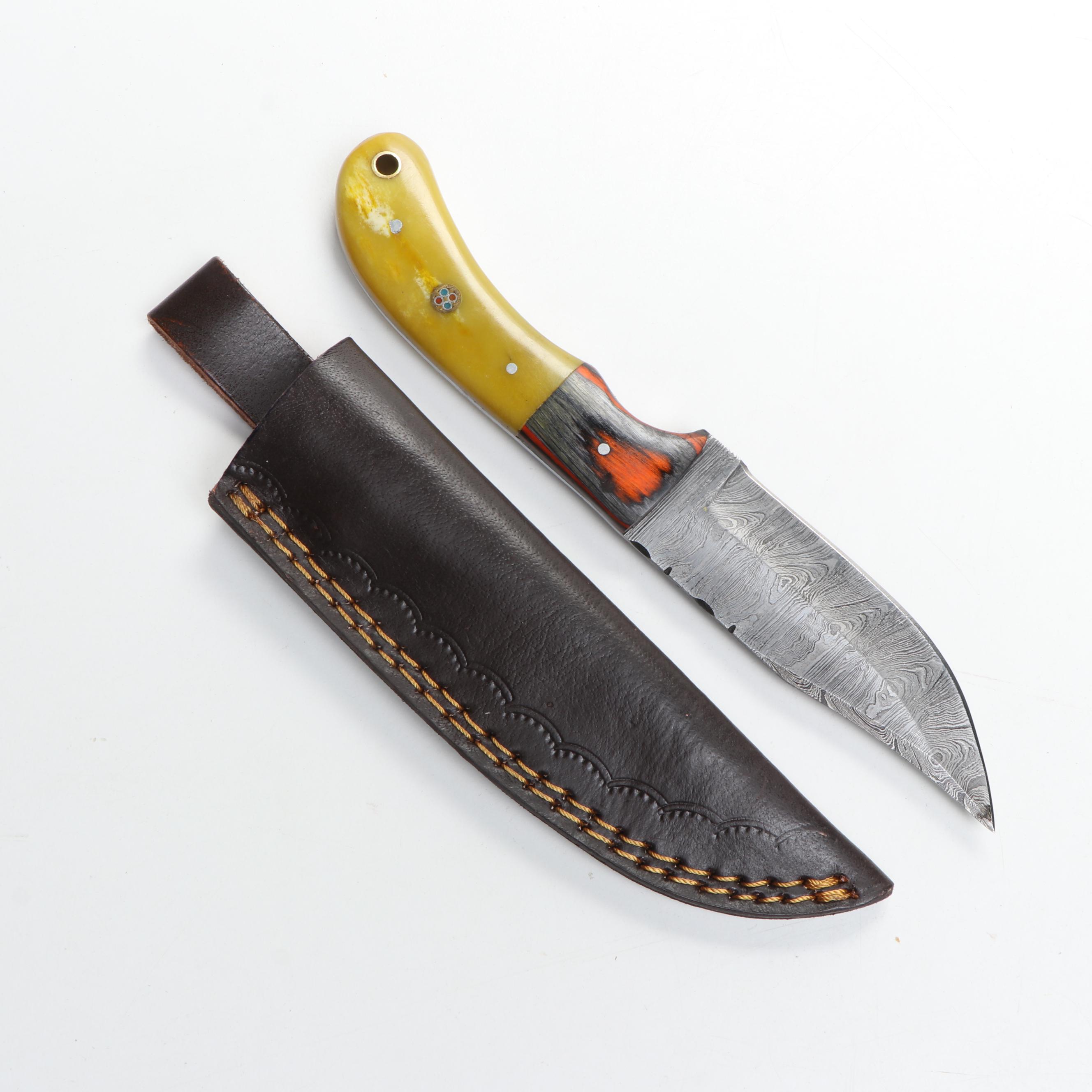 Damascus Steel Fixed Blade Knives with Leather Sheathes