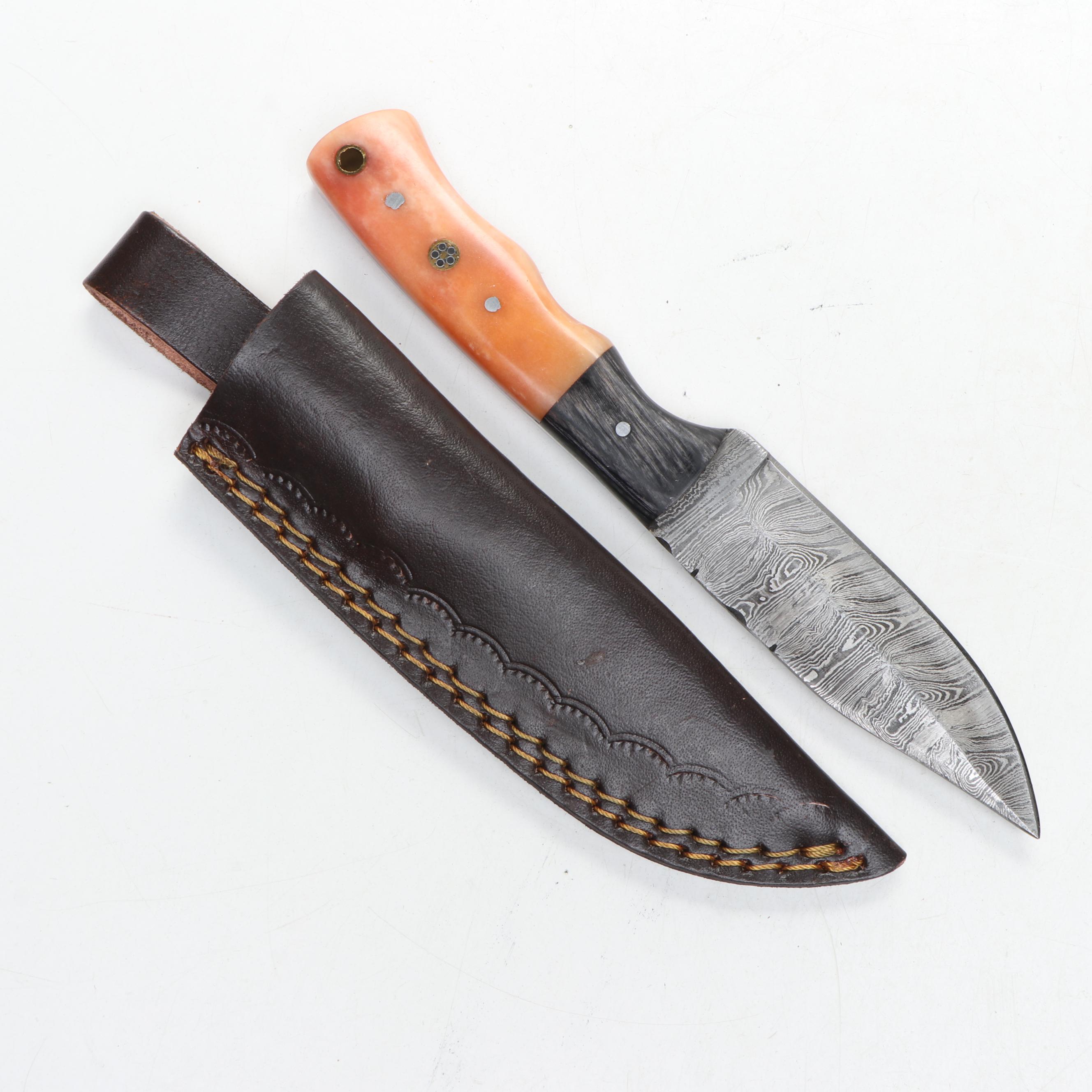 Damascus Steel Fixed Blade Knives with Leather Sheathes