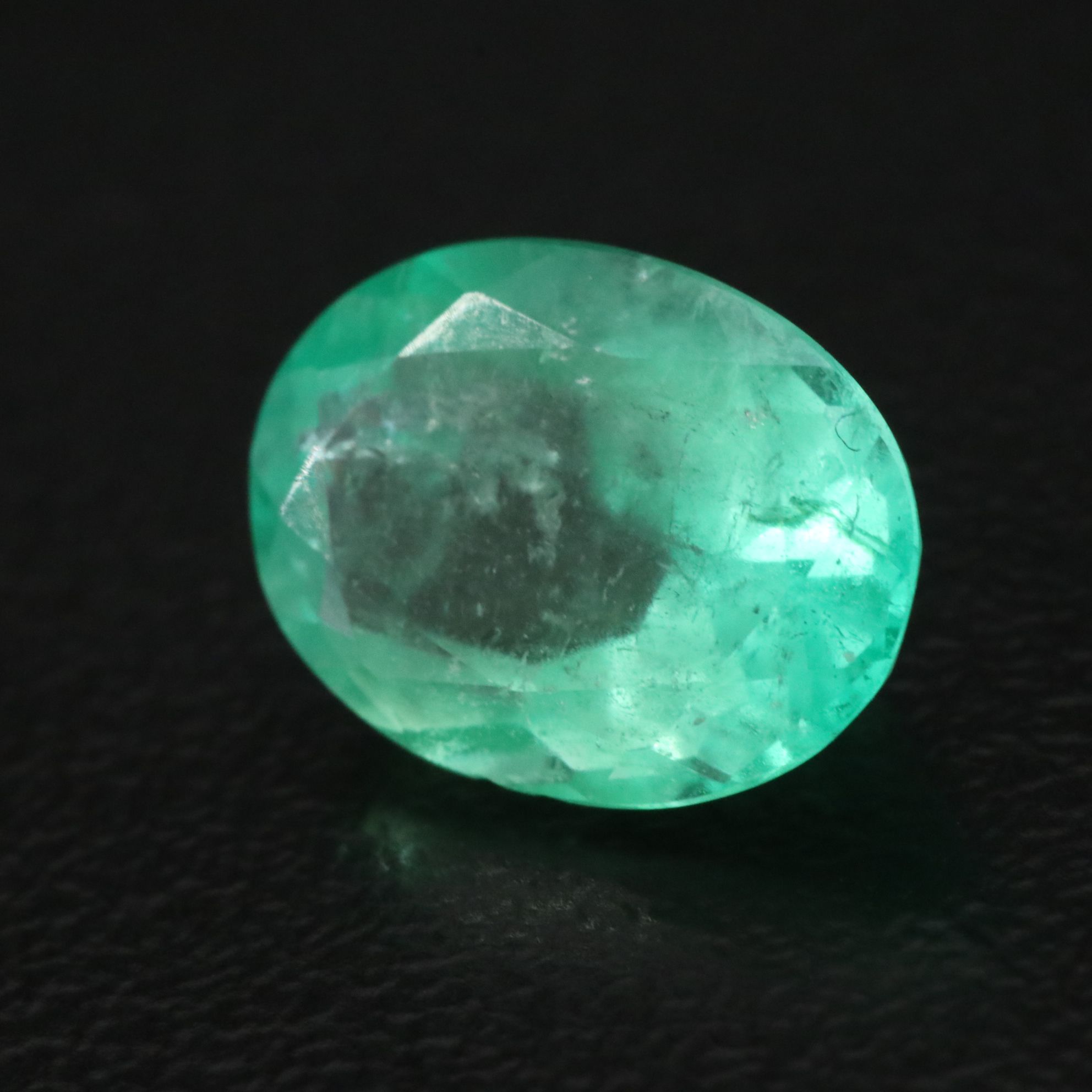 Loose 2.26 CT Emerald