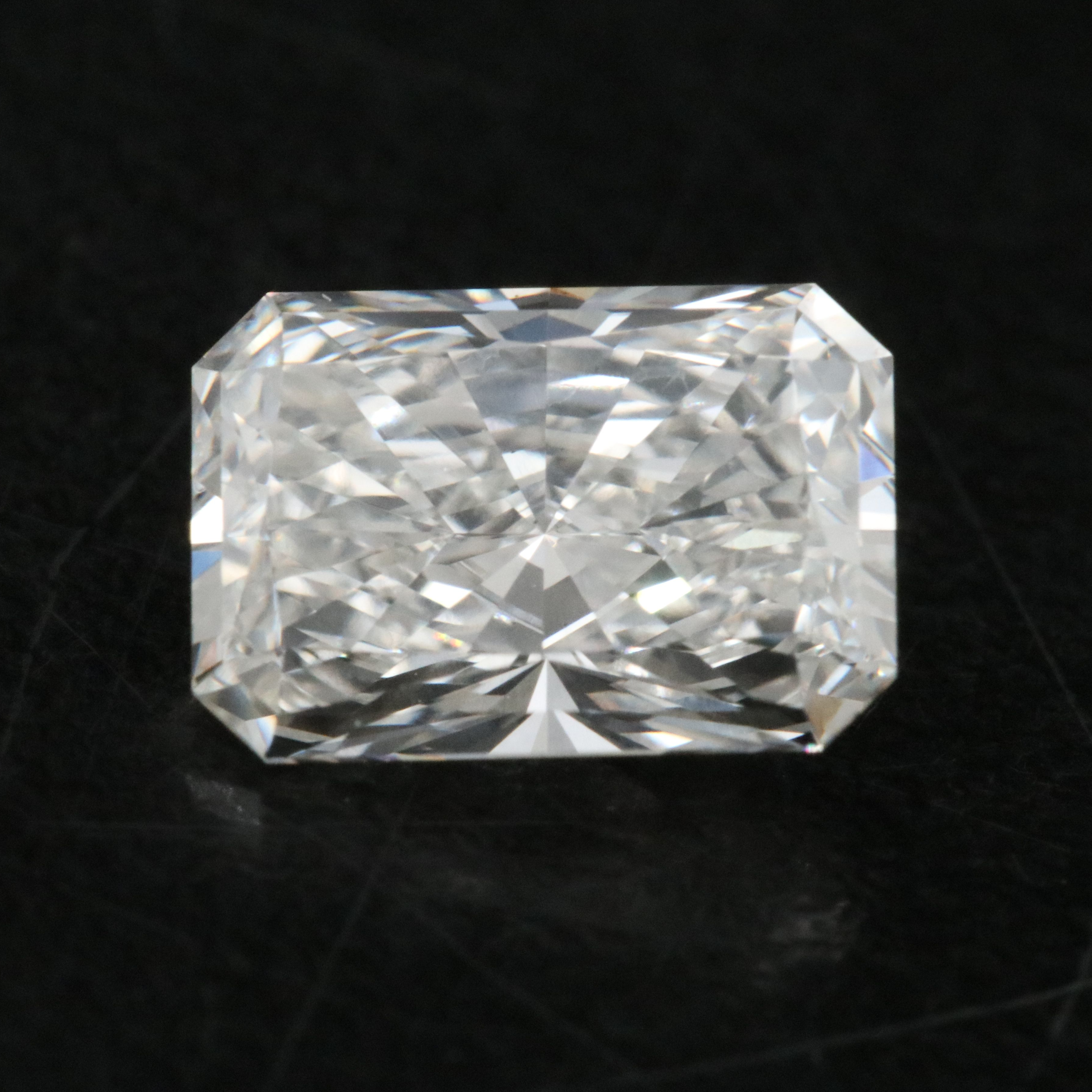 Loose 1.83 CT Lab Grown Diamond with IGI Report