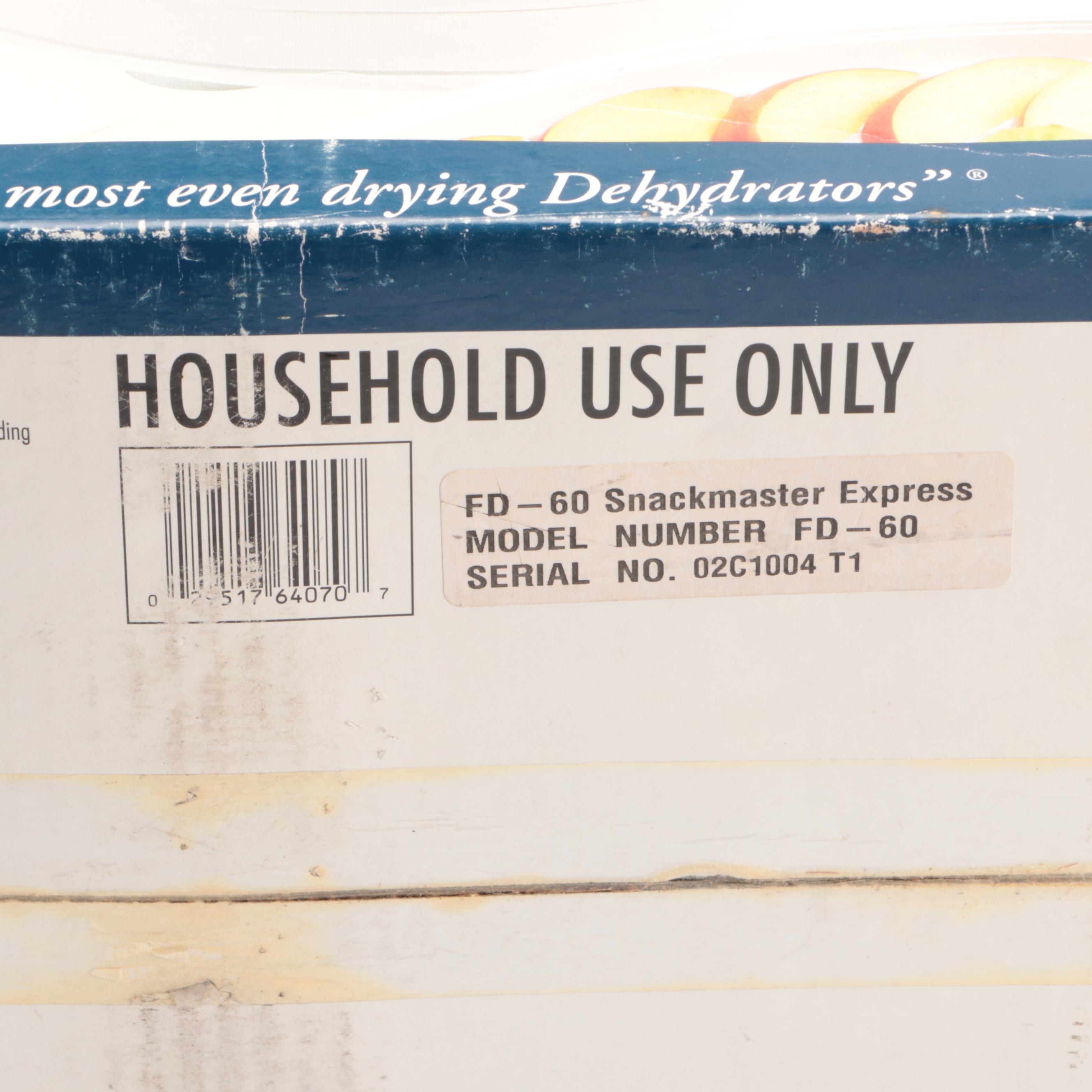 Elite Gourmet Deep Fryer with Other Kitchen Appliances and Gadgets