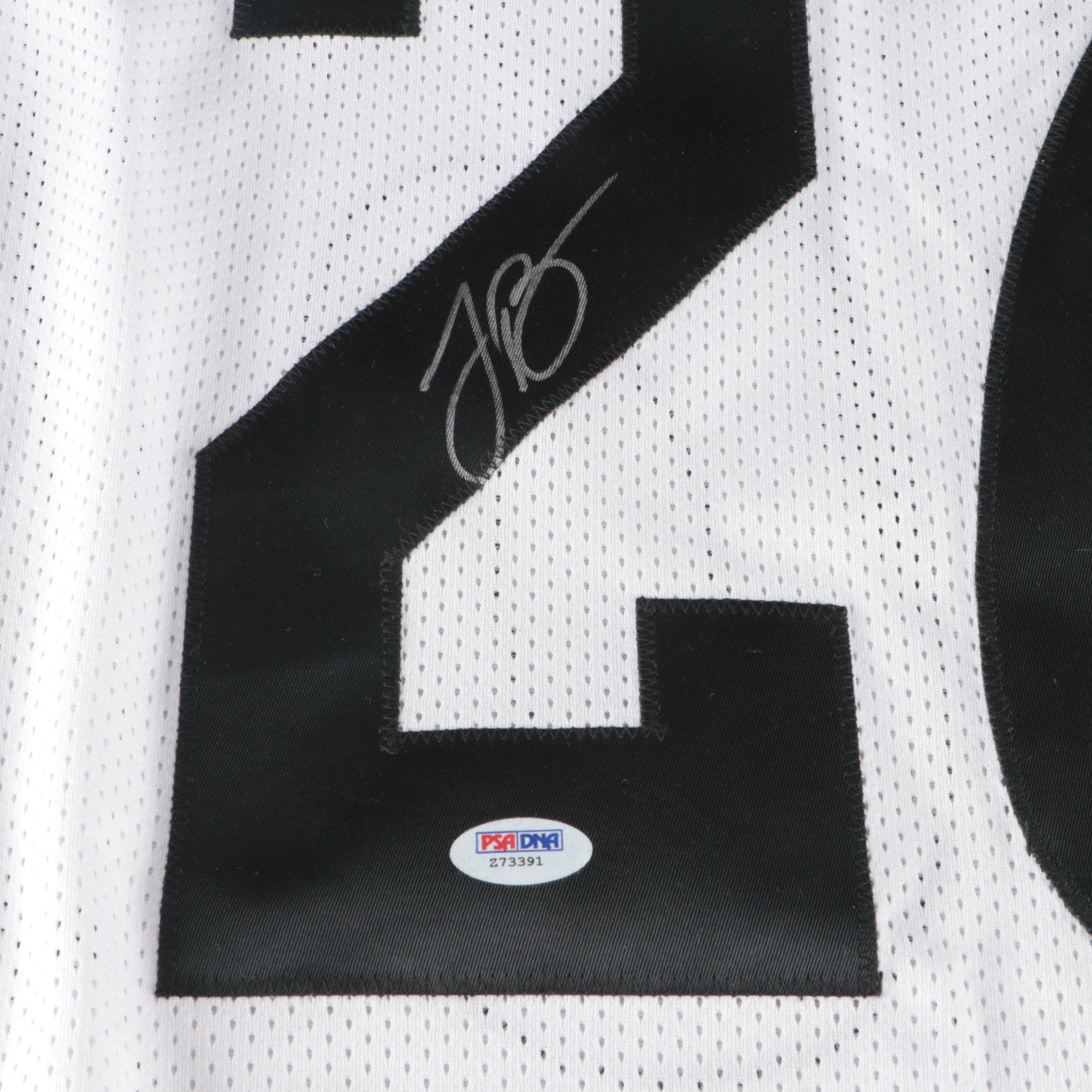 Le'Veon Bell Signed Pittsburgh Steelers Football Jersey, PSA
