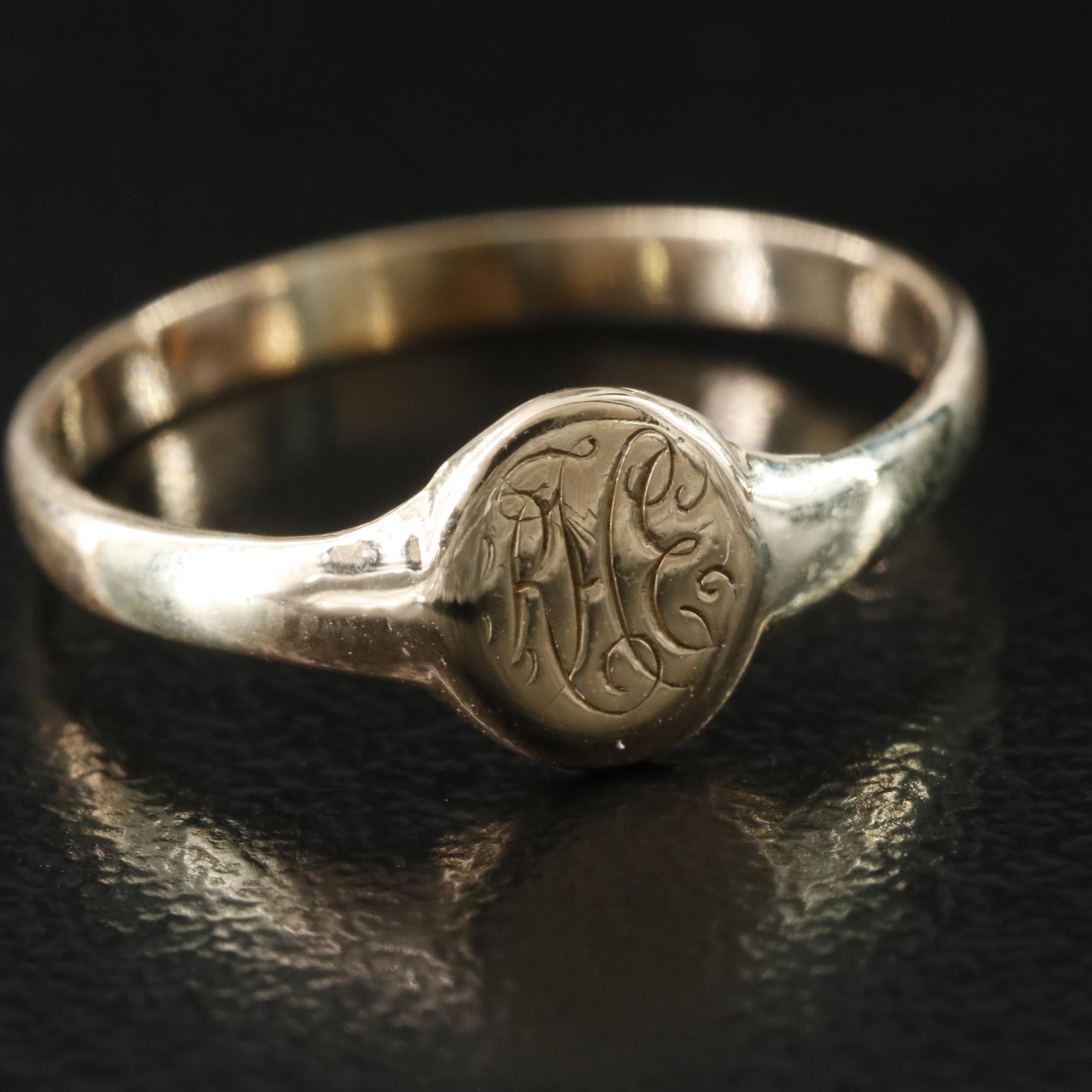 10K Signet Baby Ring