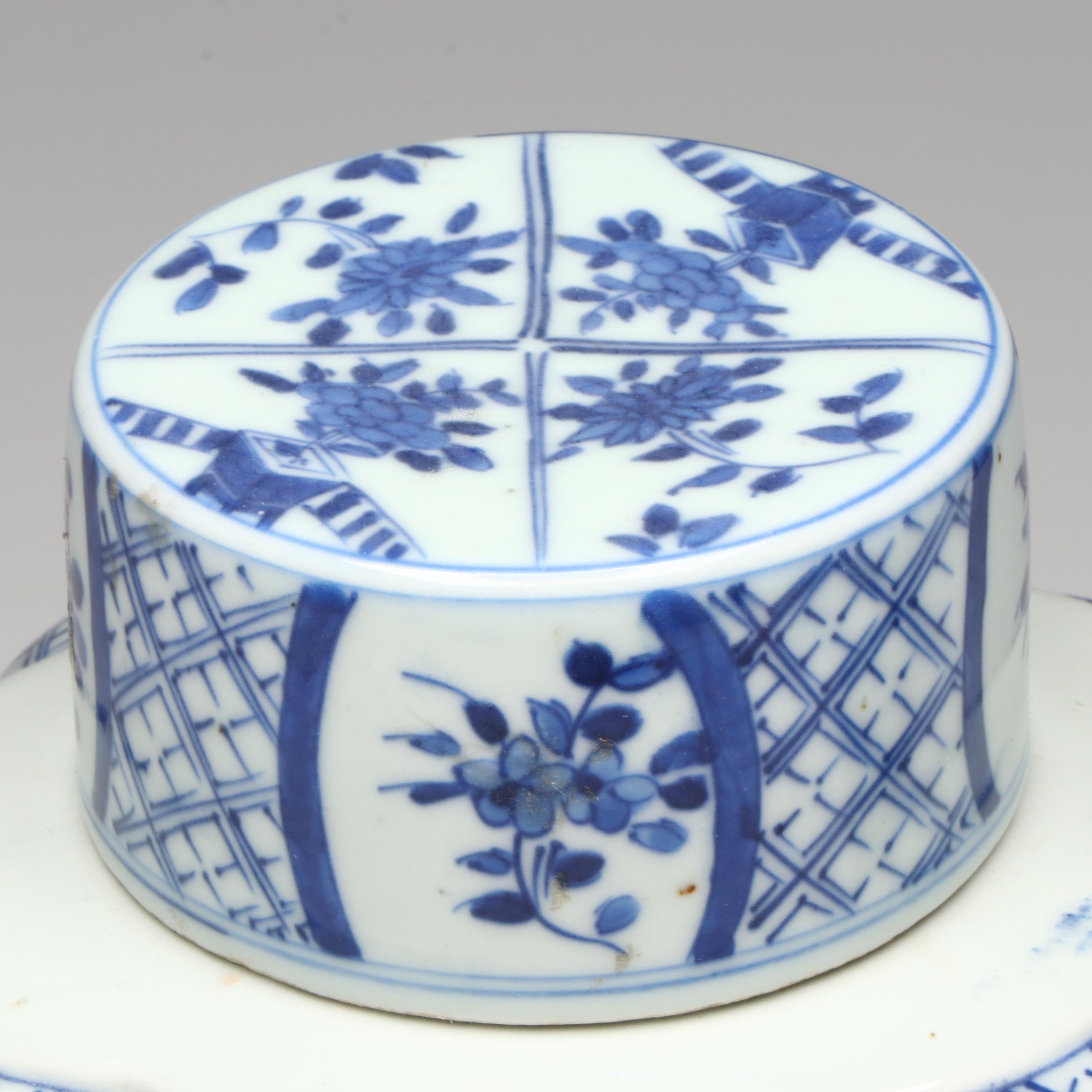 Antique Chinese Qing Dynasty Porcelain Tea Caddies, 19th Century